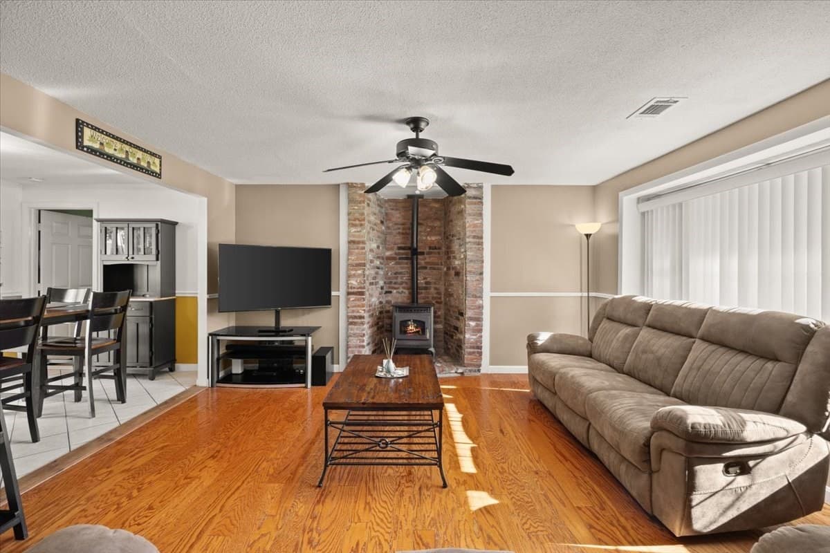 Single Family Residence at 90 Smoke Rise Cir, Swansea MA 02777, Swansea, photo 7 of 32