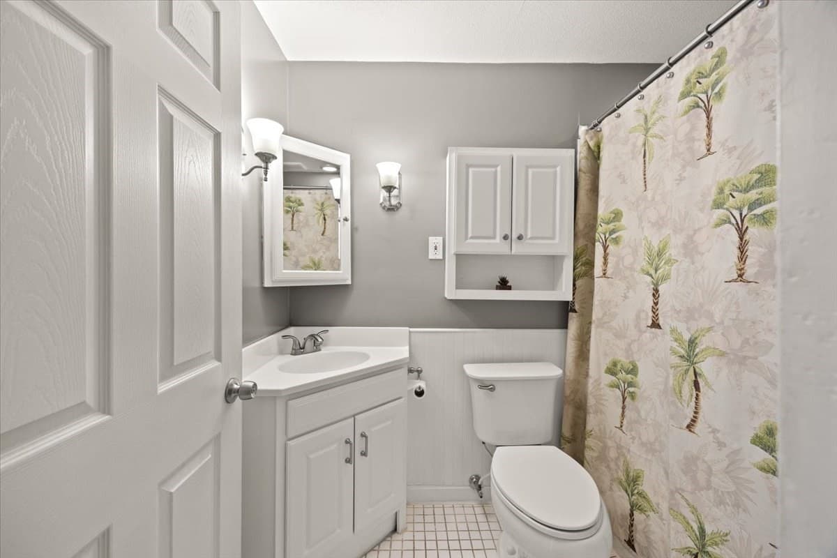 Single Family Residence at 90 Smoke Rise Cir, Swansea MA 02777, Swansea, photo 24 of 32