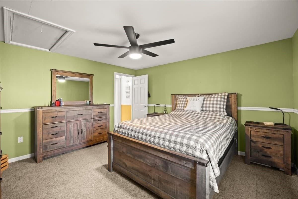 Single Family Residence at 90 Smoke Rise Cir, Swansea MA 02777, Swansea, photo 18 of 32