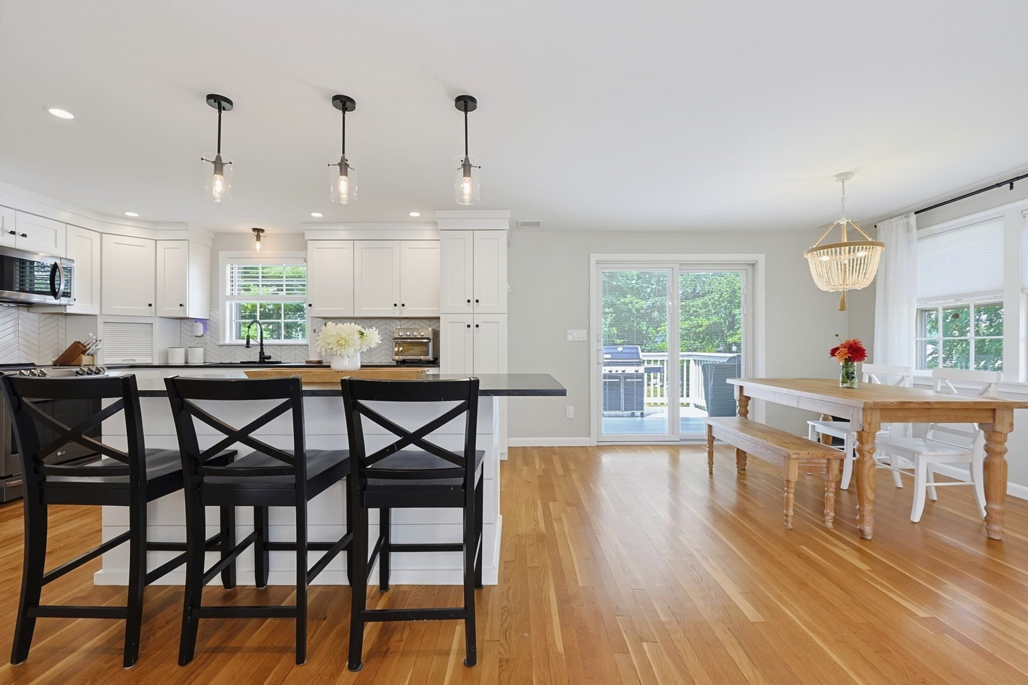 Single Family Residence at 10 Howe Circle, Randolph MA 02368, Randolph, photo 3 of 42