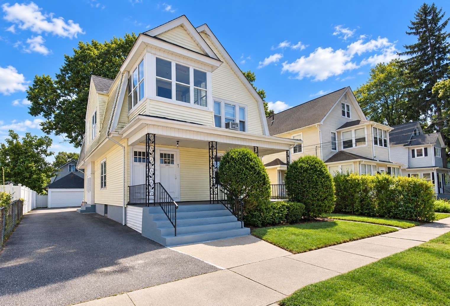 43-45 Gold St, Springfield MA 01107