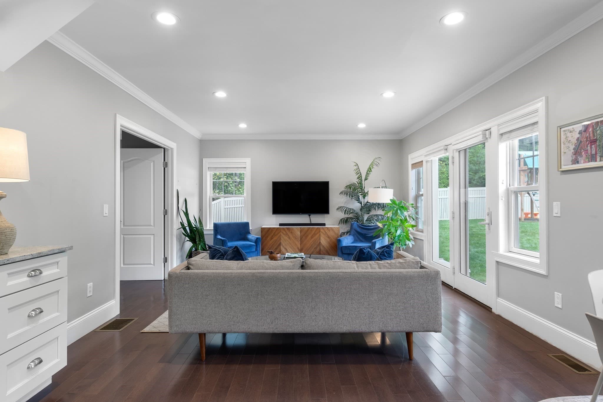 Single Family Residence at 5 Lakeshore Ave, Beverly MA 01915, Beverly, photo 12 of 38