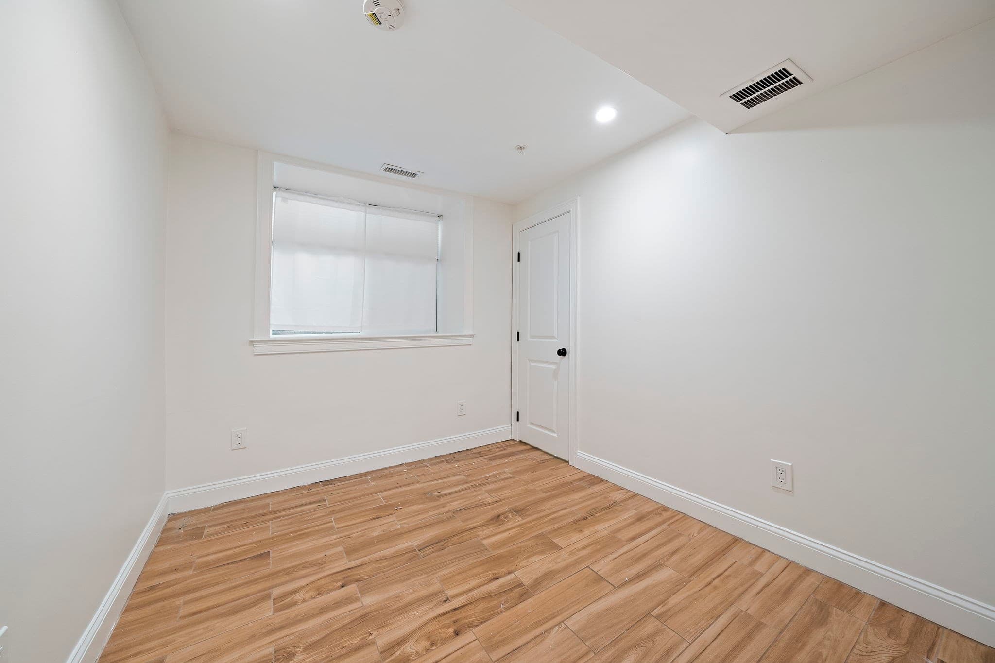 Condominium at 12 Loring St # 1, Boston MA 02127, Boston, photo 14 of 23