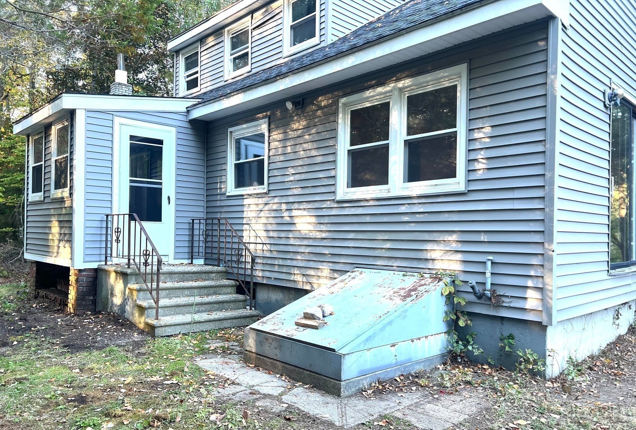 Single Family Residence at 831 Providence Rd, Northbridge MA 01588, Northbridge, photo 5 of 21