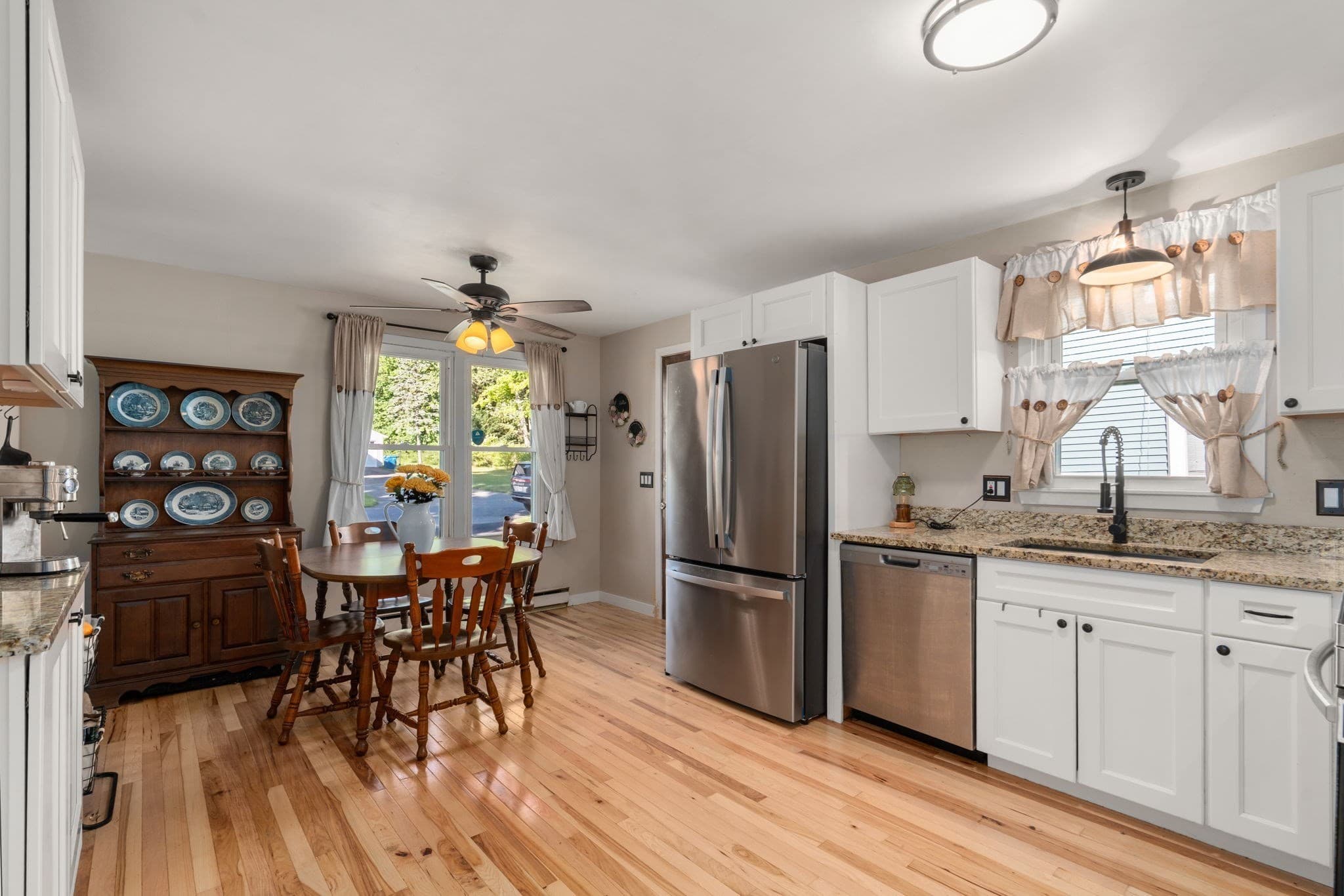 Single Family Residence at 89 Verdugo St, West Springfield MA 01089, West Springfield, photo 10 of 42