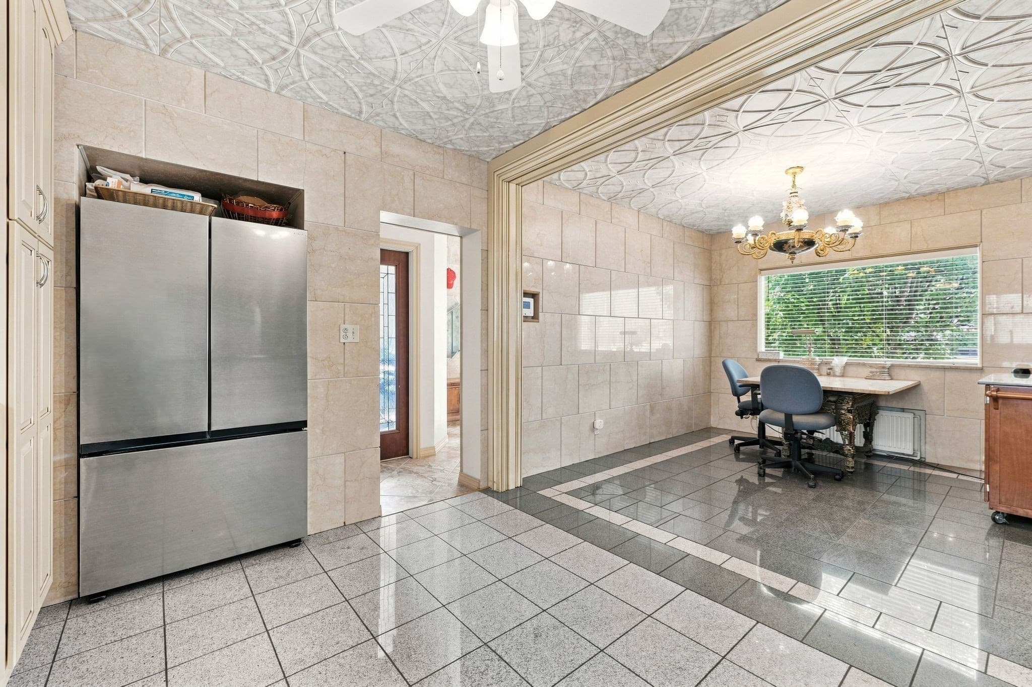 Single Family Residence at 94 Winthrop Shore Dr, Winthrop MA 02152, Winthrop, photo 12 of 42