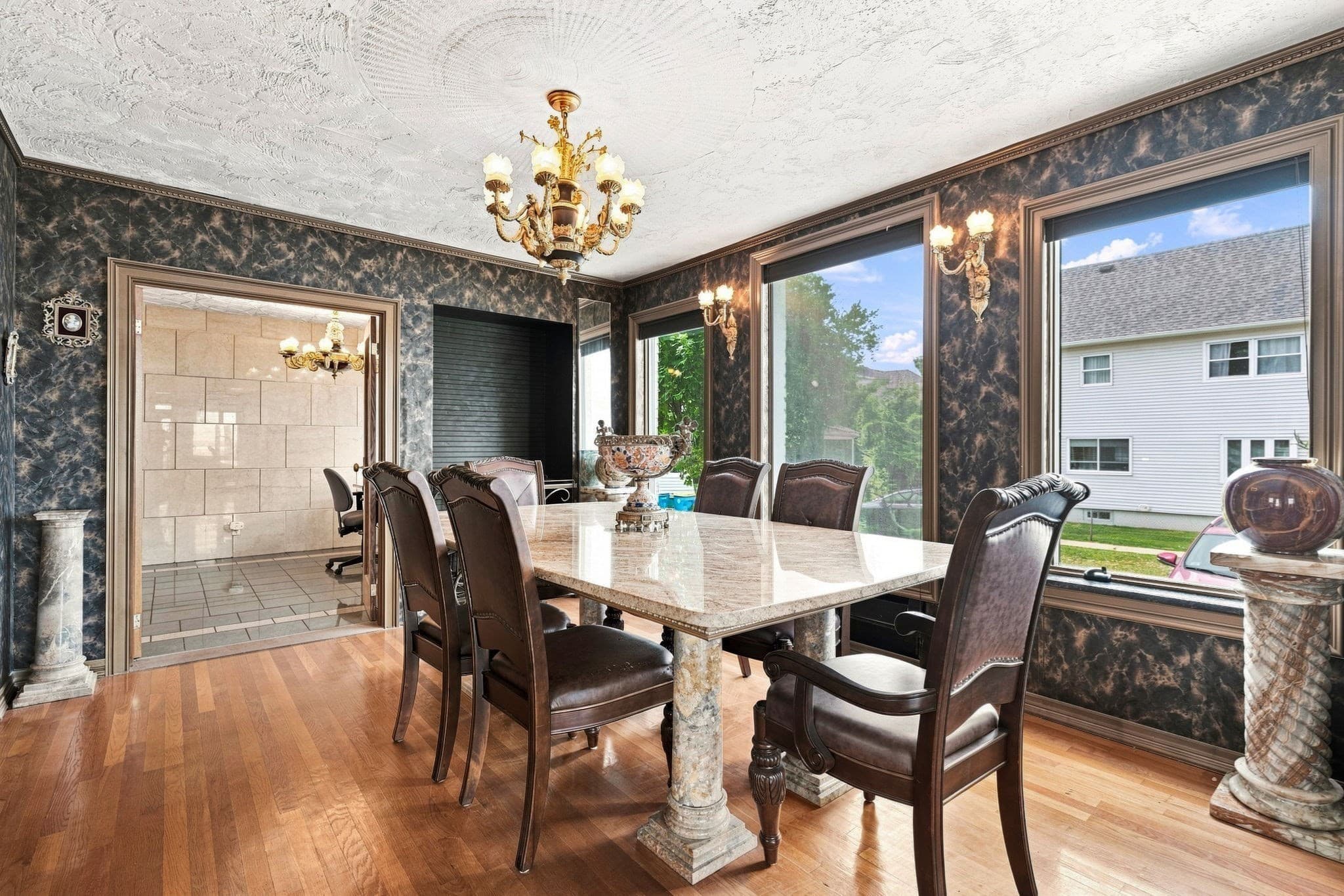 Single Family Residence at 94 Winthrop Shore Dr, Winthrop MA 02152, Winthrop, photo 9 of 42