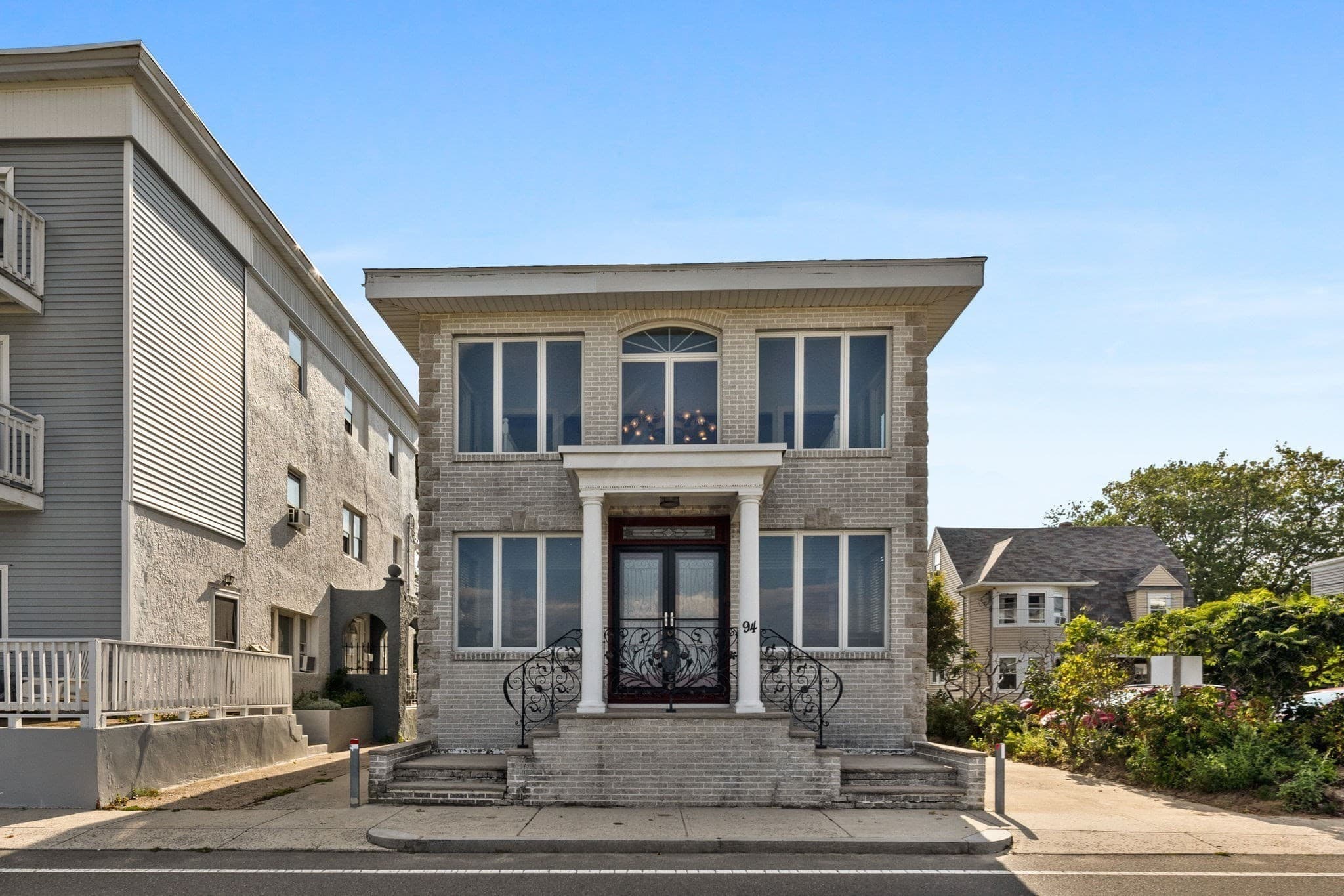 Single Family Residence at 94 Winthrop Shore Dr, Winthrop MA 02152, Winthrop, photo 40 of 42