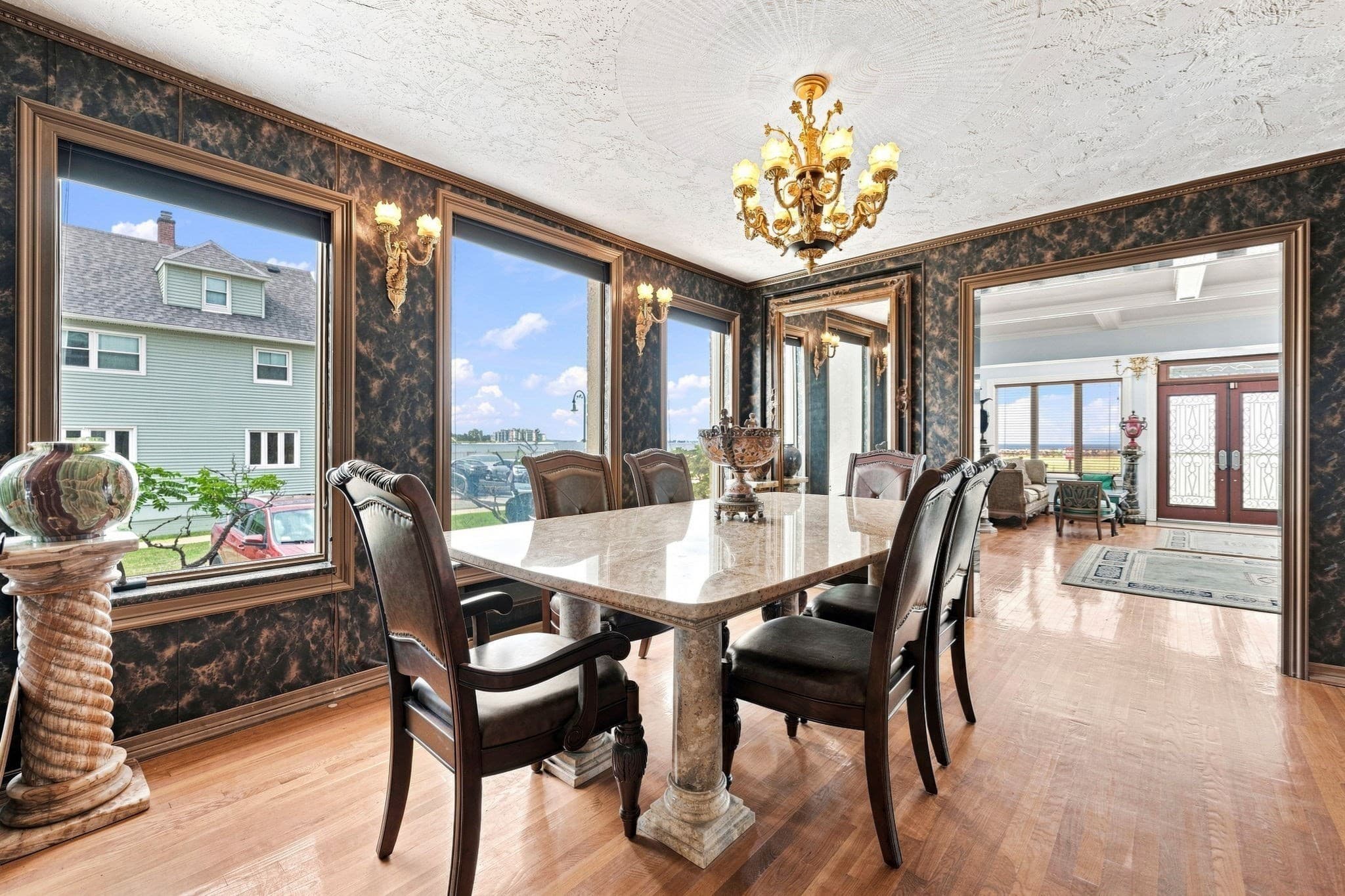 Single Family Residence at 94 Winthrop Shore Dr, Winthrop MA 02152, Winthrop, photo 8 of 42
