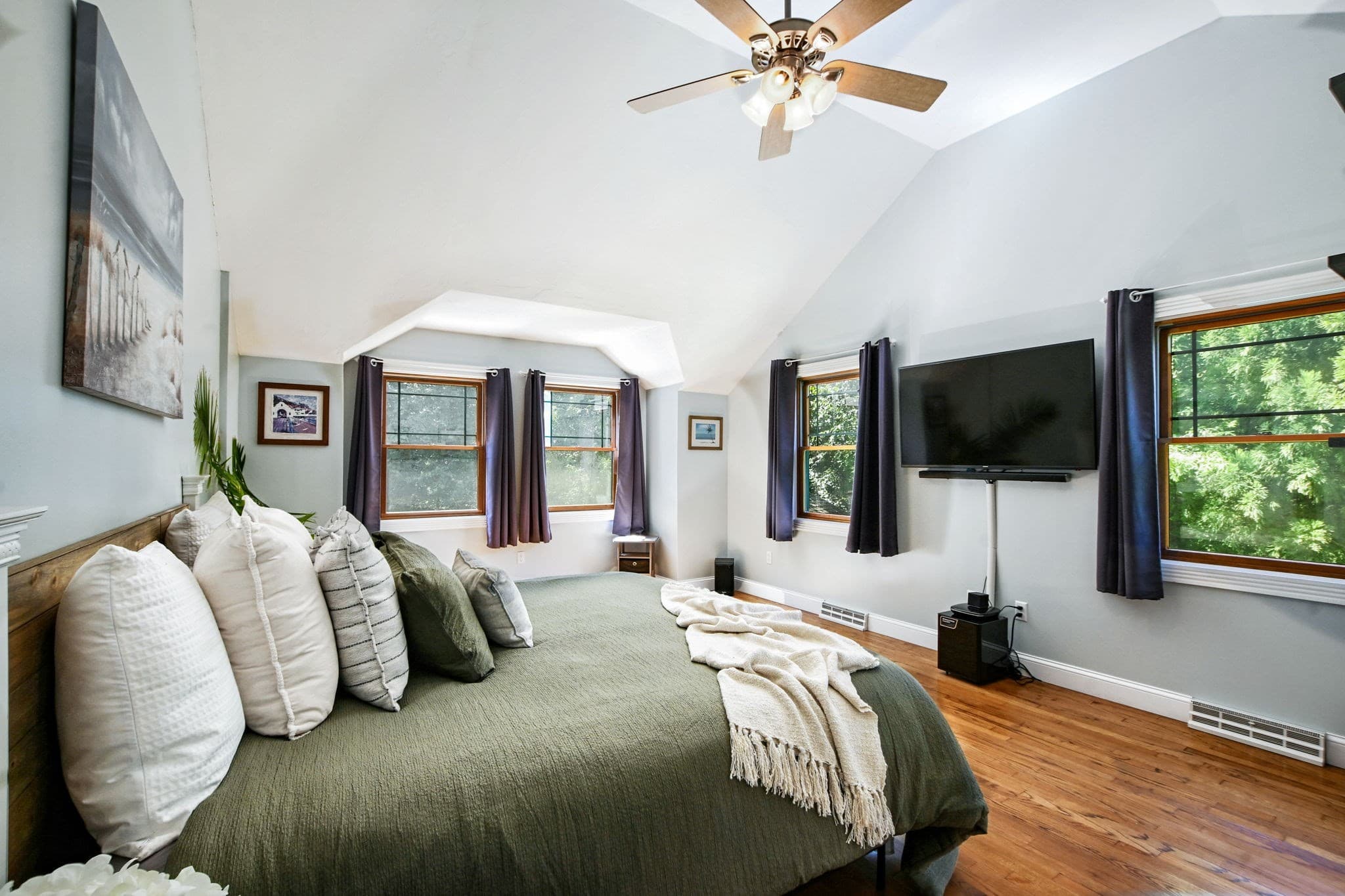 Single Family Residence at 27 Brittany Ln, Dartmouth MA 02747, Dartmouth, photo 15 of 42