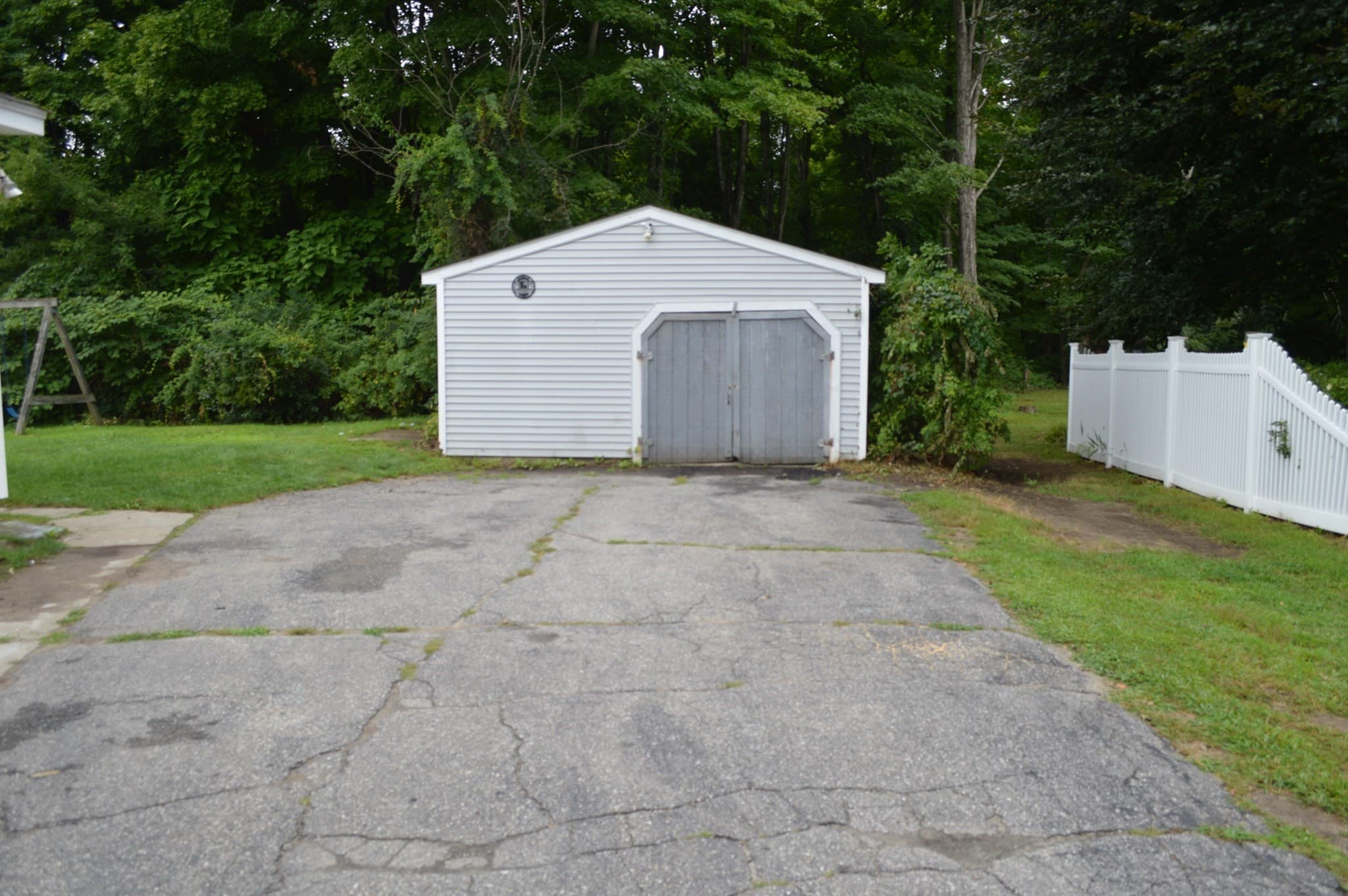 2 Family - 2 Units Side by Side at 444 Putnam Hill Rd, Sutton MA 01590, photo 2 of 24