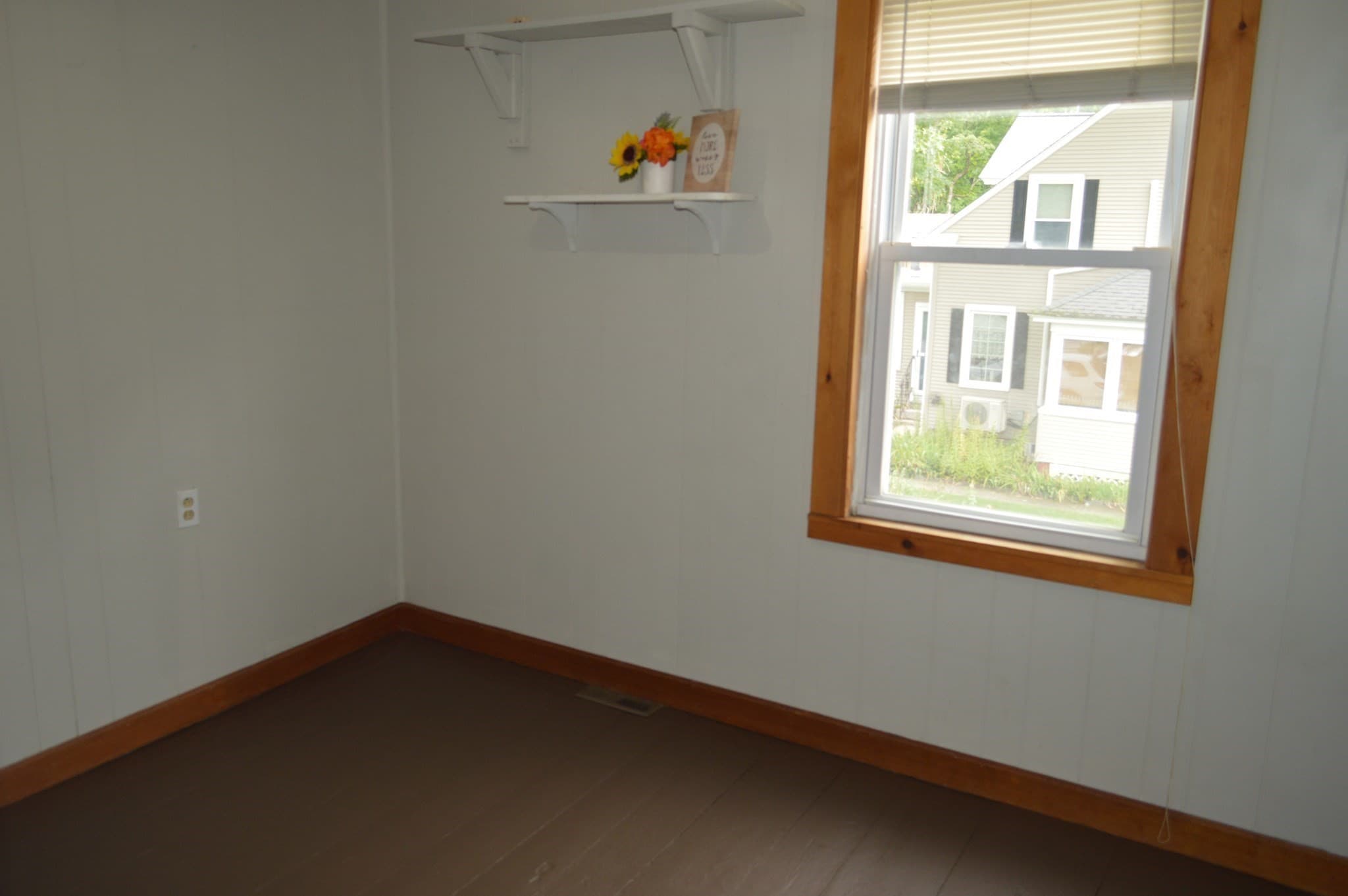 2 Family - 2 Units Side by Side at 444 Putnam Hill Rd, Sutton MA 01590, photo 12 of 24