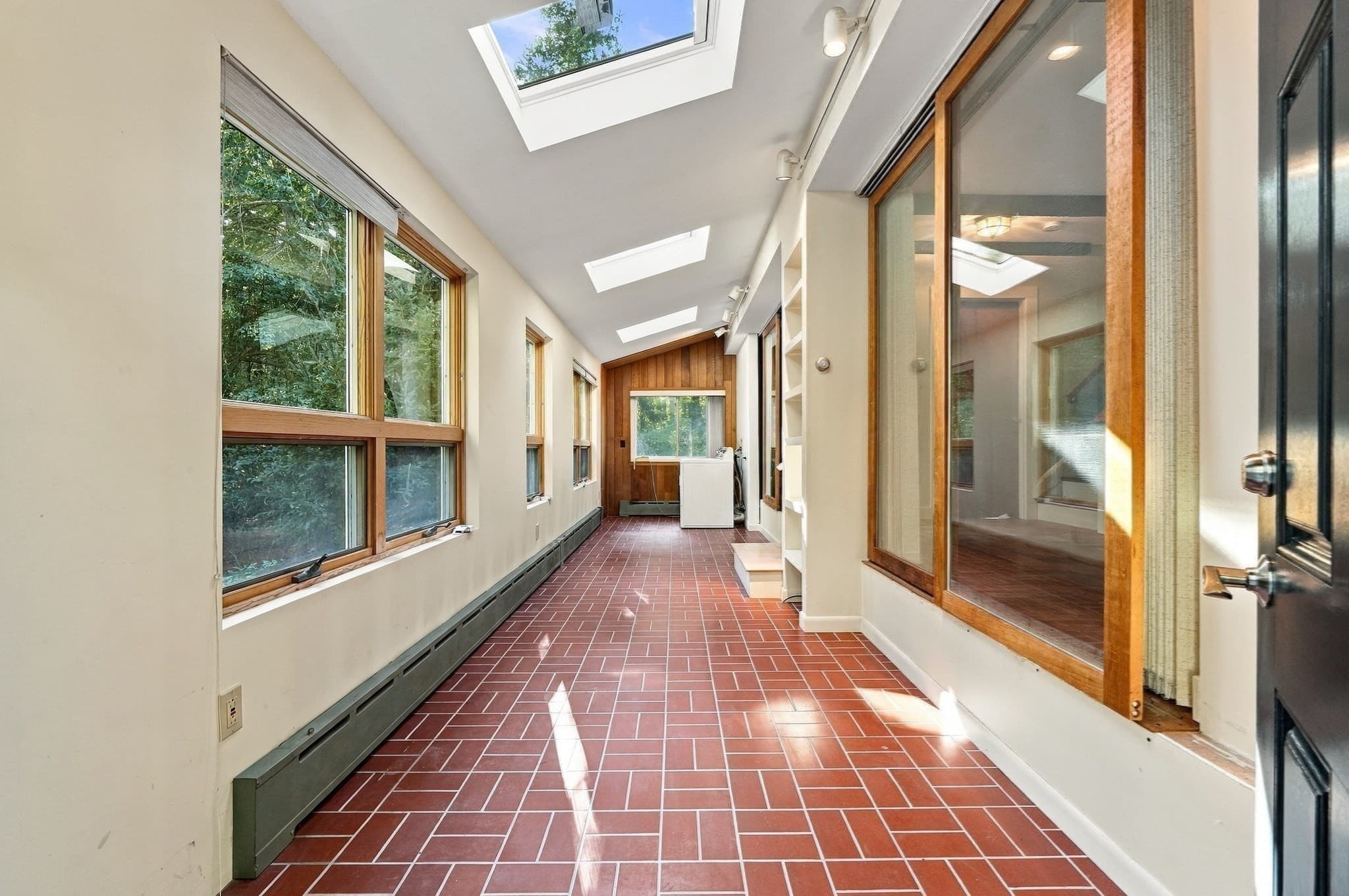 Single Family Residence at 14 Crooked River Rd, Wareham MA 02571, Wareham, photo 22 of 42