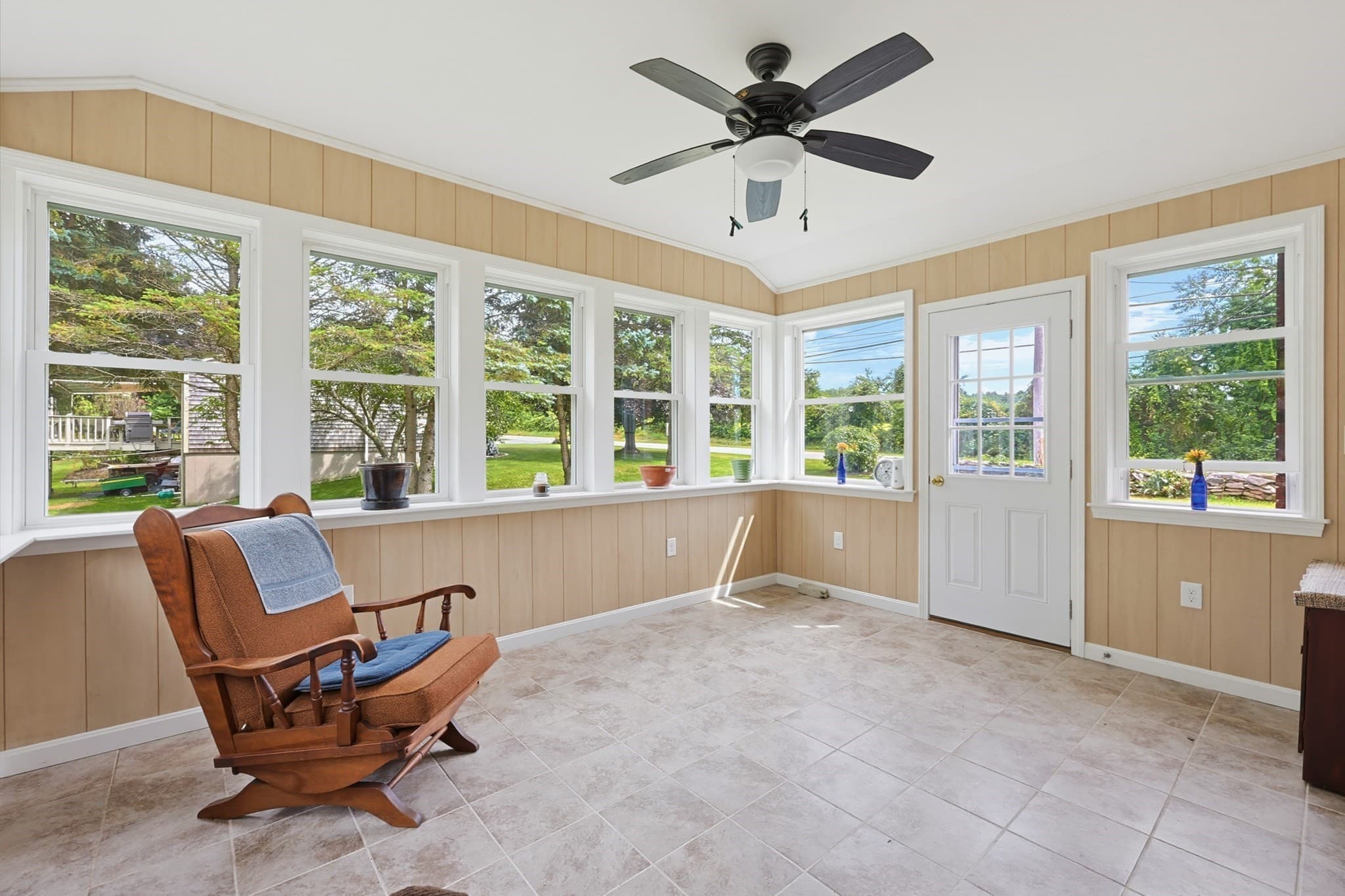 Single Family Residence at 605 Wood Street, Swansea MA 02777, Swansea, photo 20 of 42