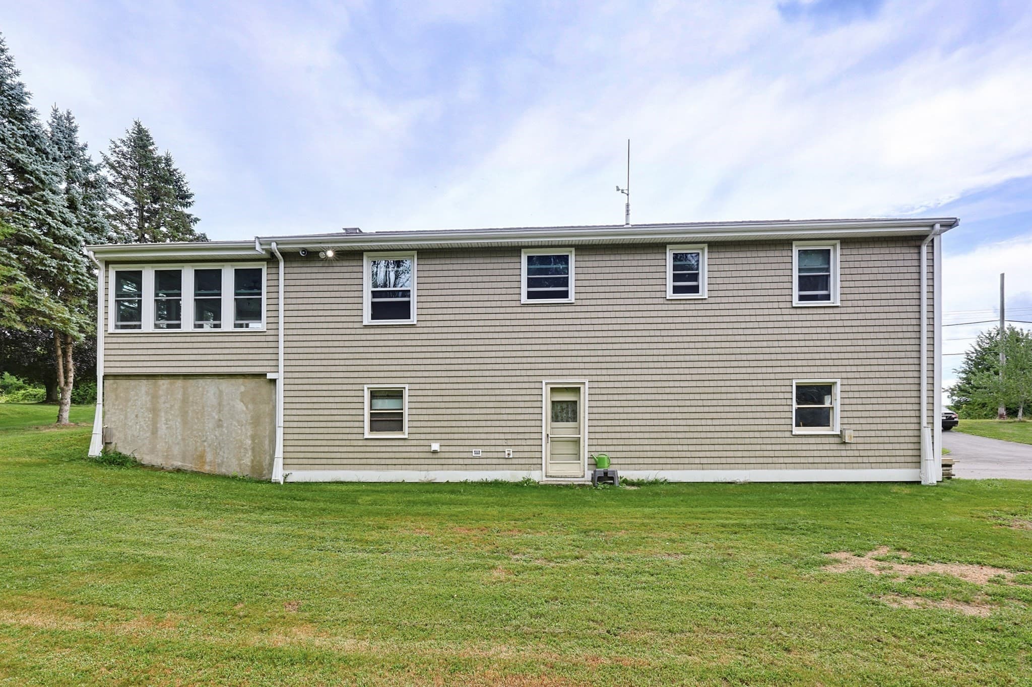 Single Family Residence at 605 Wood Street, Swansea MA 02777, Swansea, photo 39 of 42