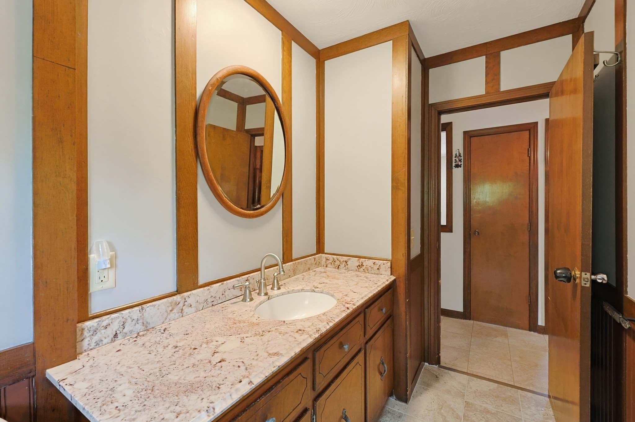Single Family Residence at 605 Wood Street, Swansea MA 02777, Swansea, photo 25 of 42