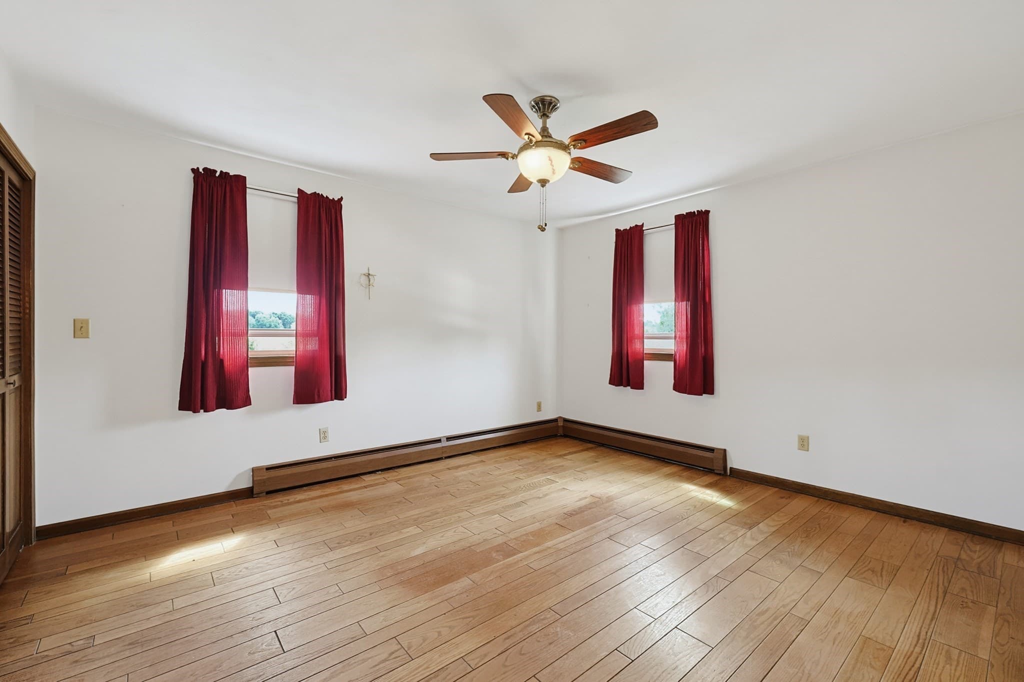 Single Family Residence at 605 Wood Street, Swansea MA 02777, Swansea, photo 21 of 42