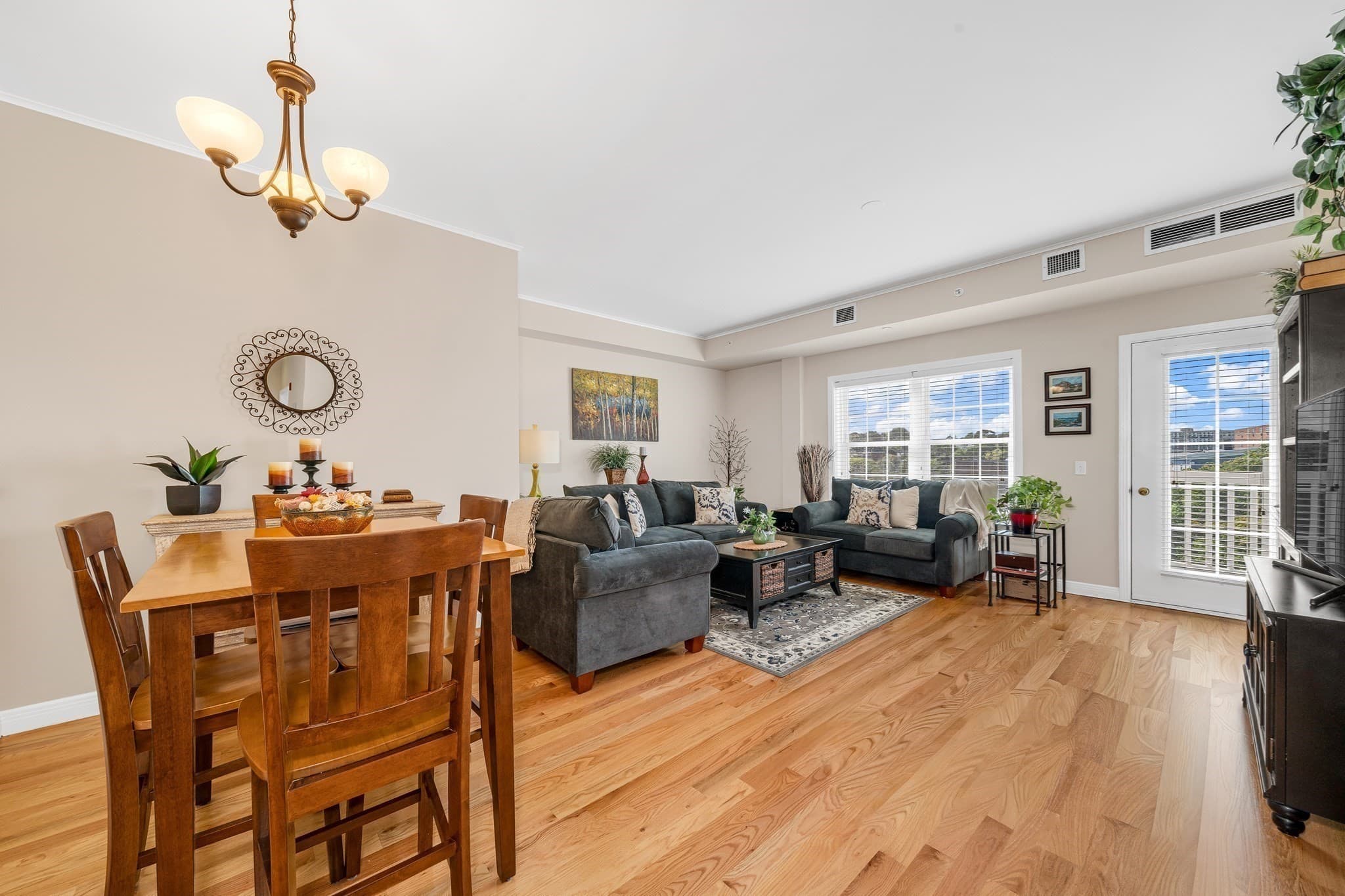 8 Walnut St # 418, Peabody MA 01960