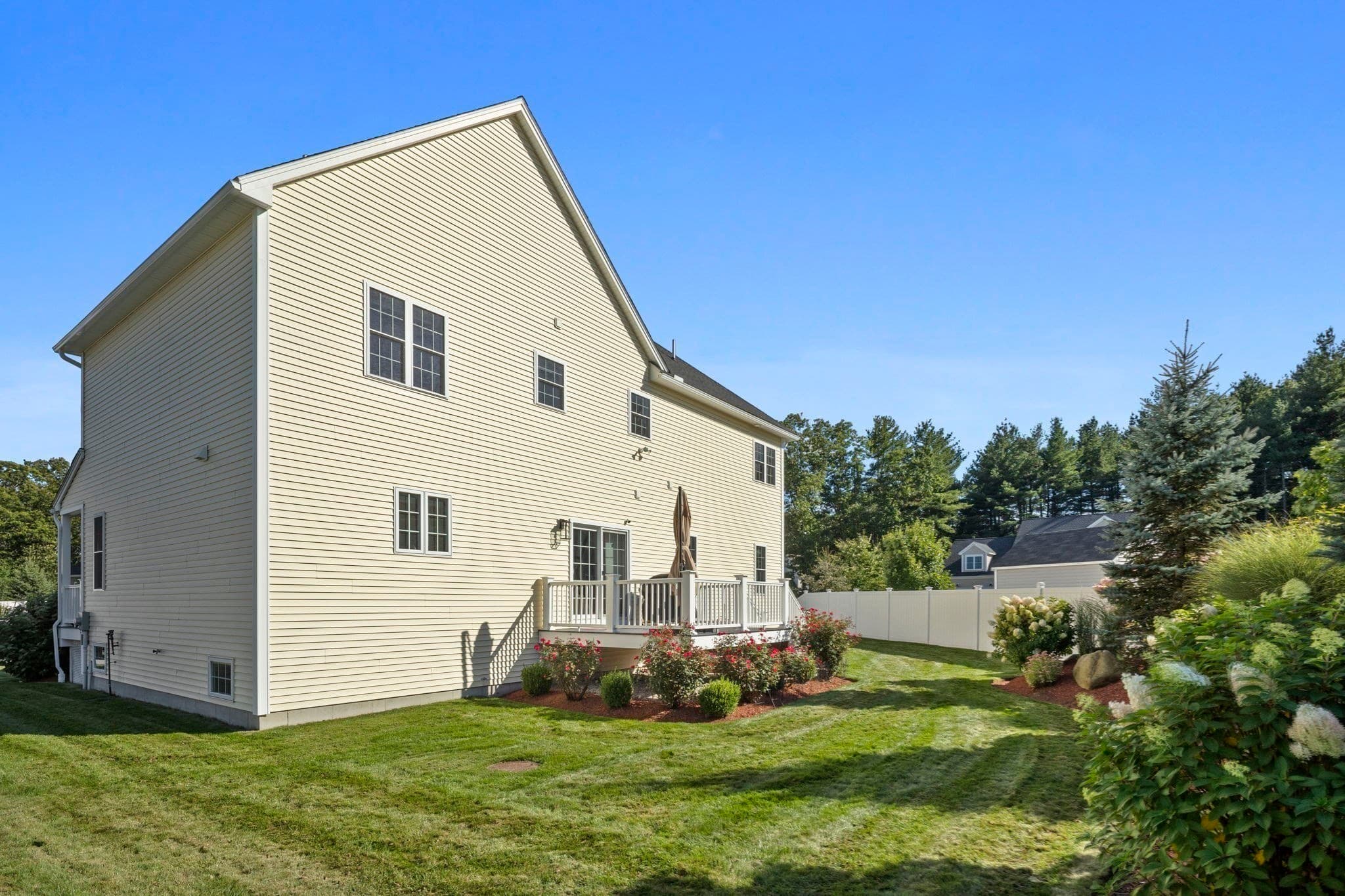 Single Family Residence at 2 Edward Dr, Littleton MA 01460, Littleton, photo 36 of 41