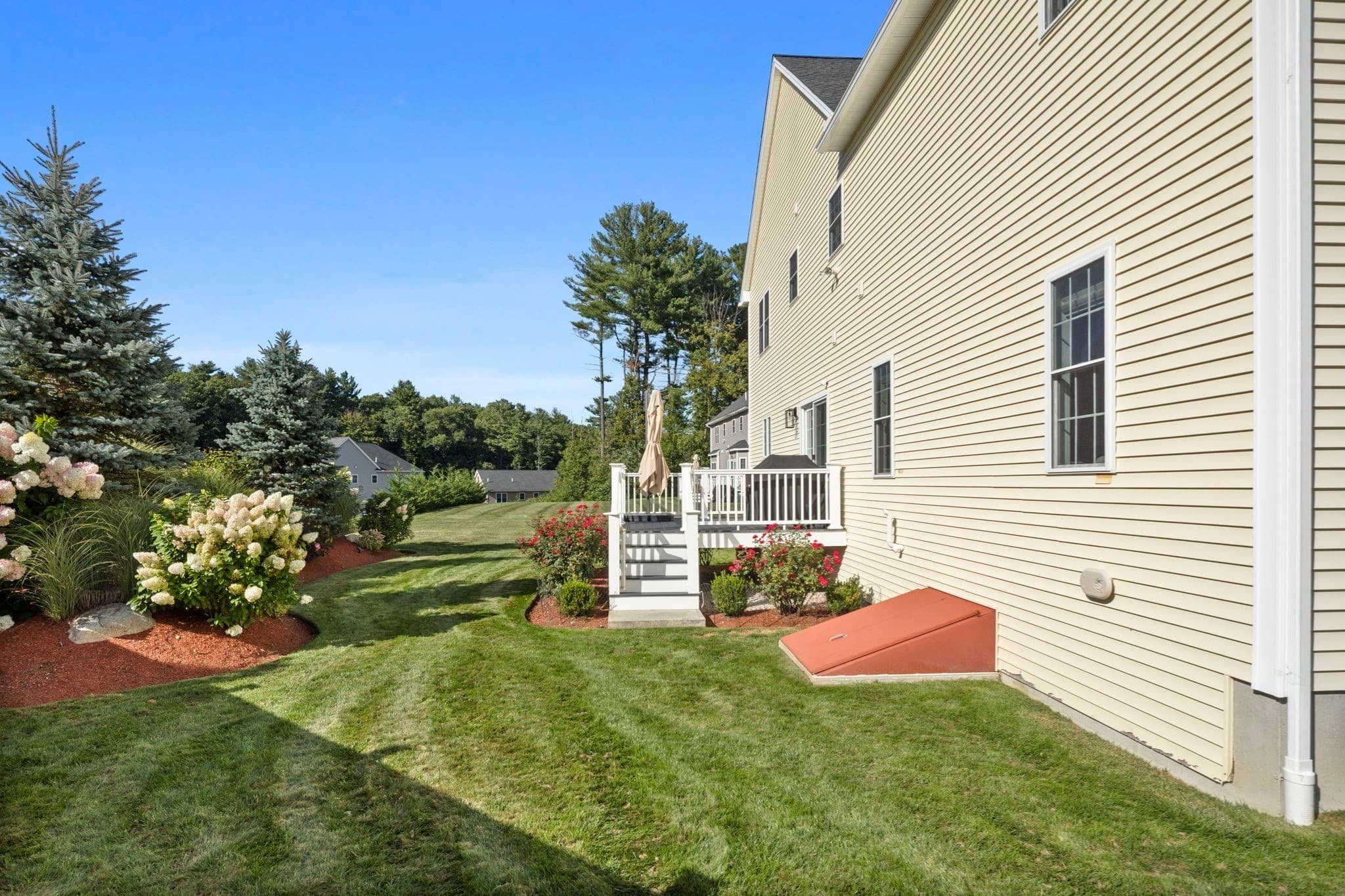 Single Family Residence at 2 Edward Dr, Littleton MA 01460, Littleton, photo 38 of 41