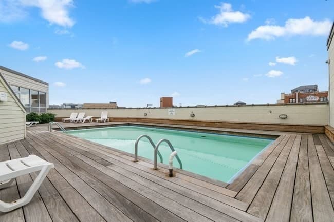 12 Stoneholm St # 616, Boston MA 02115