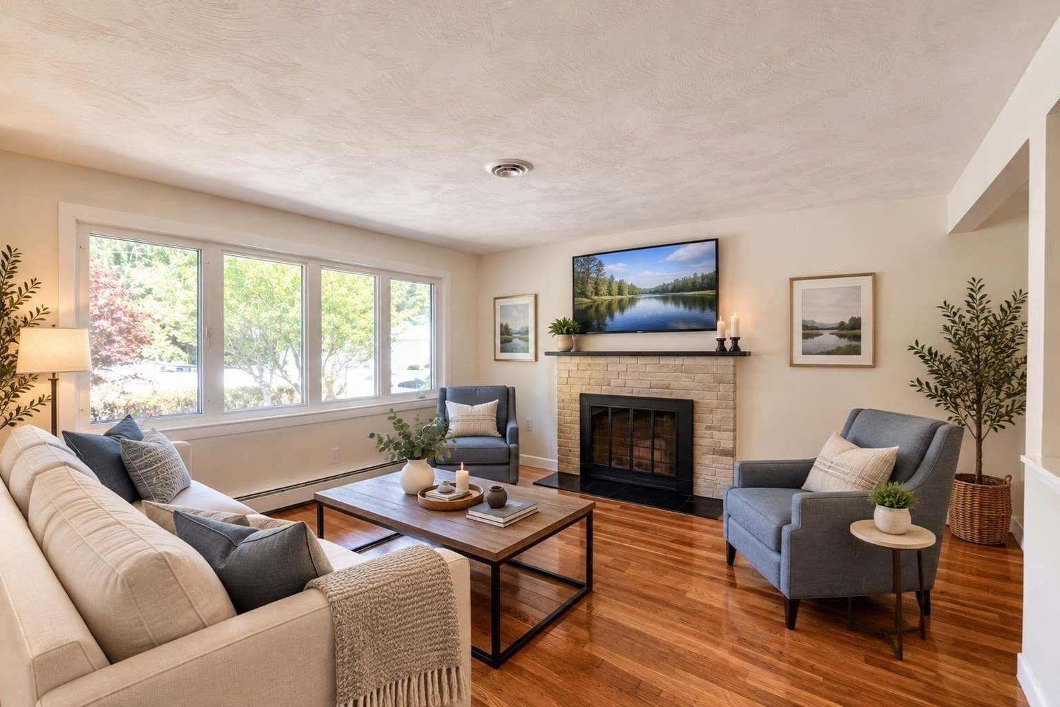 Single Family Residence at 103 Columbus Ave, Stoughton MA 02072, Stoughton, photo 12 of 40