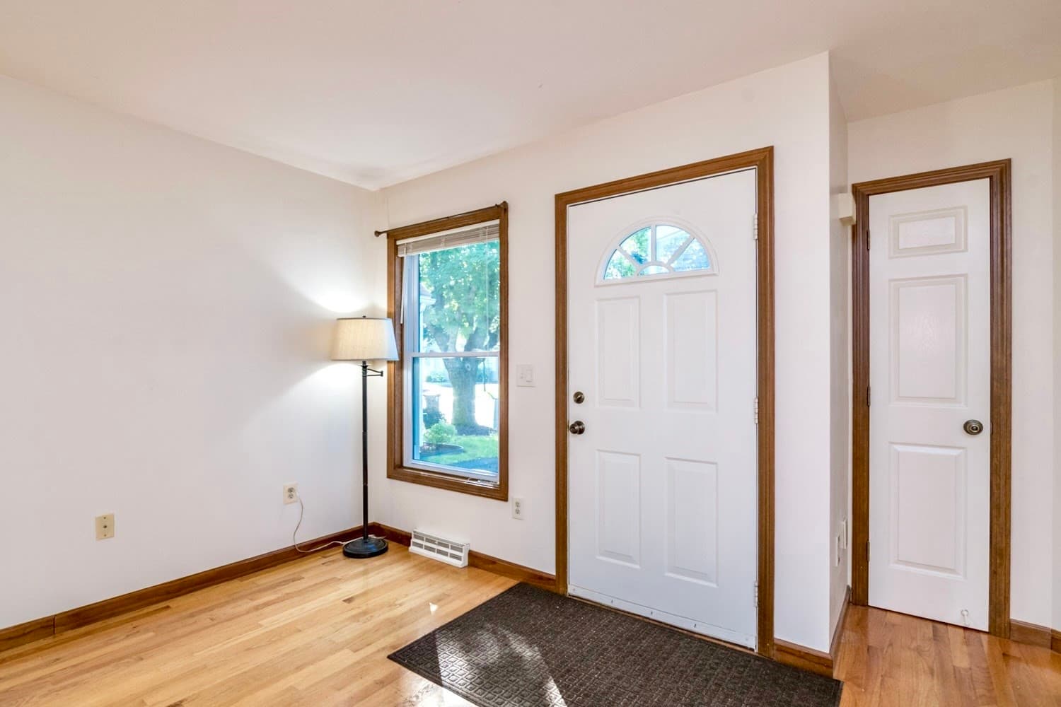 Condominium at 303 Alvord Pl # 303, South Hadley MA 01075, South Hadley, photo 3 of 28