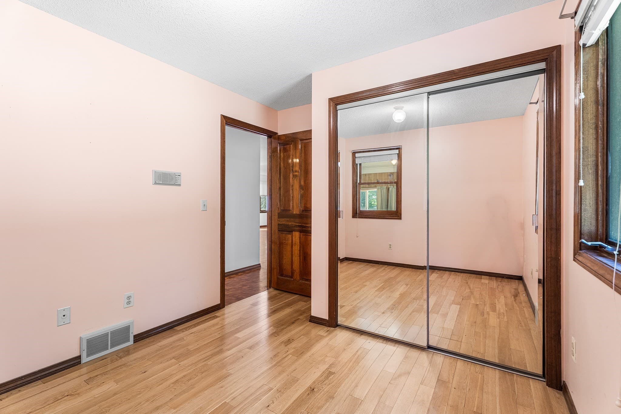 Single Family Residence at 9 Jim Ash Rd, Palmer MA 01069, Palmer, photo 22 of 37