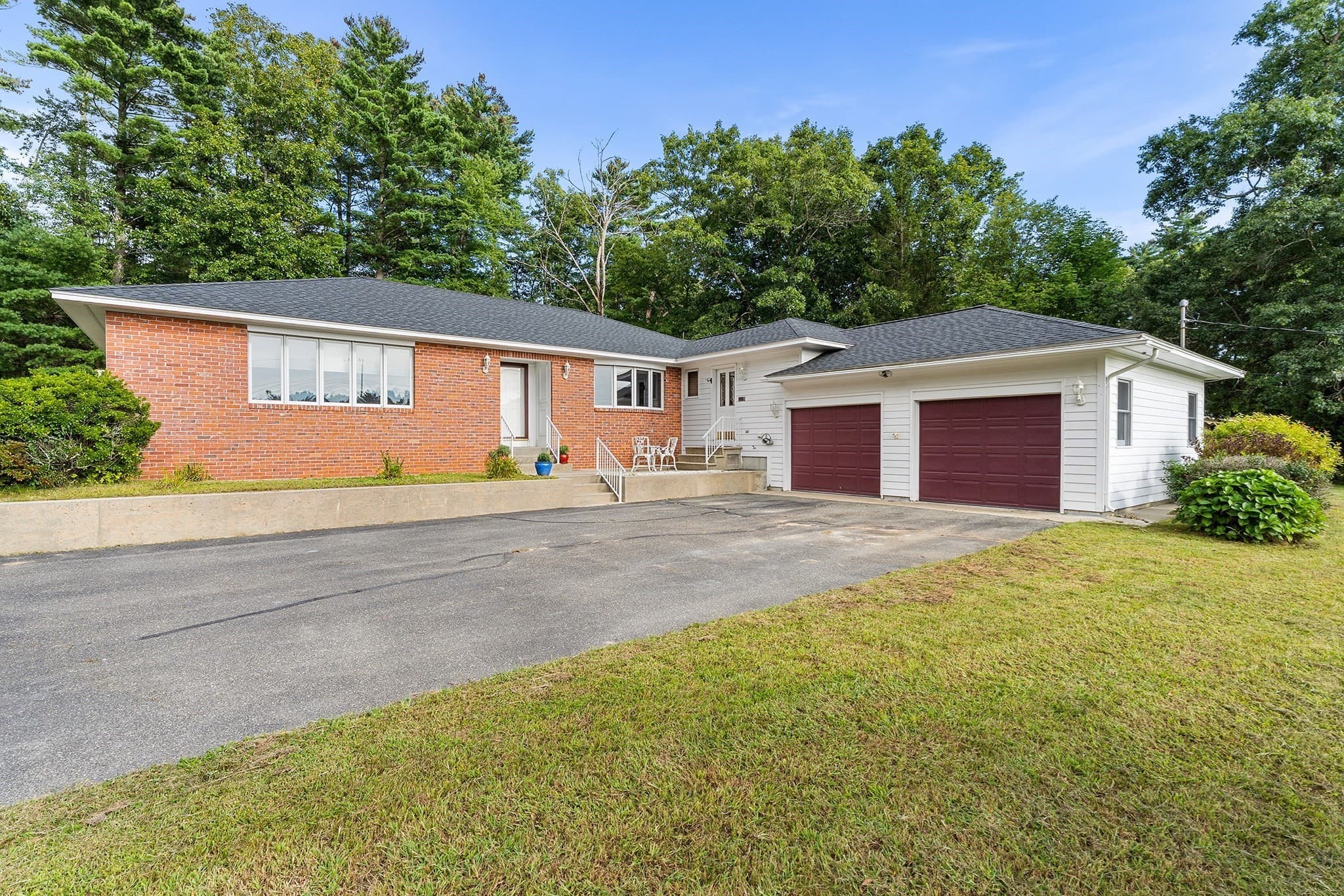 9 Jim Ash Rd, Palmer MA 01069