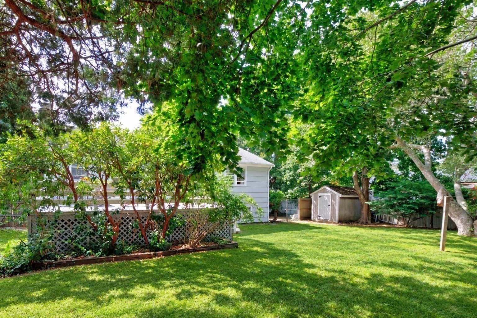 Single Family Residence at 3 Elizabeth Rd, Bourne MA 02559, Bourne, photo 6 of 36