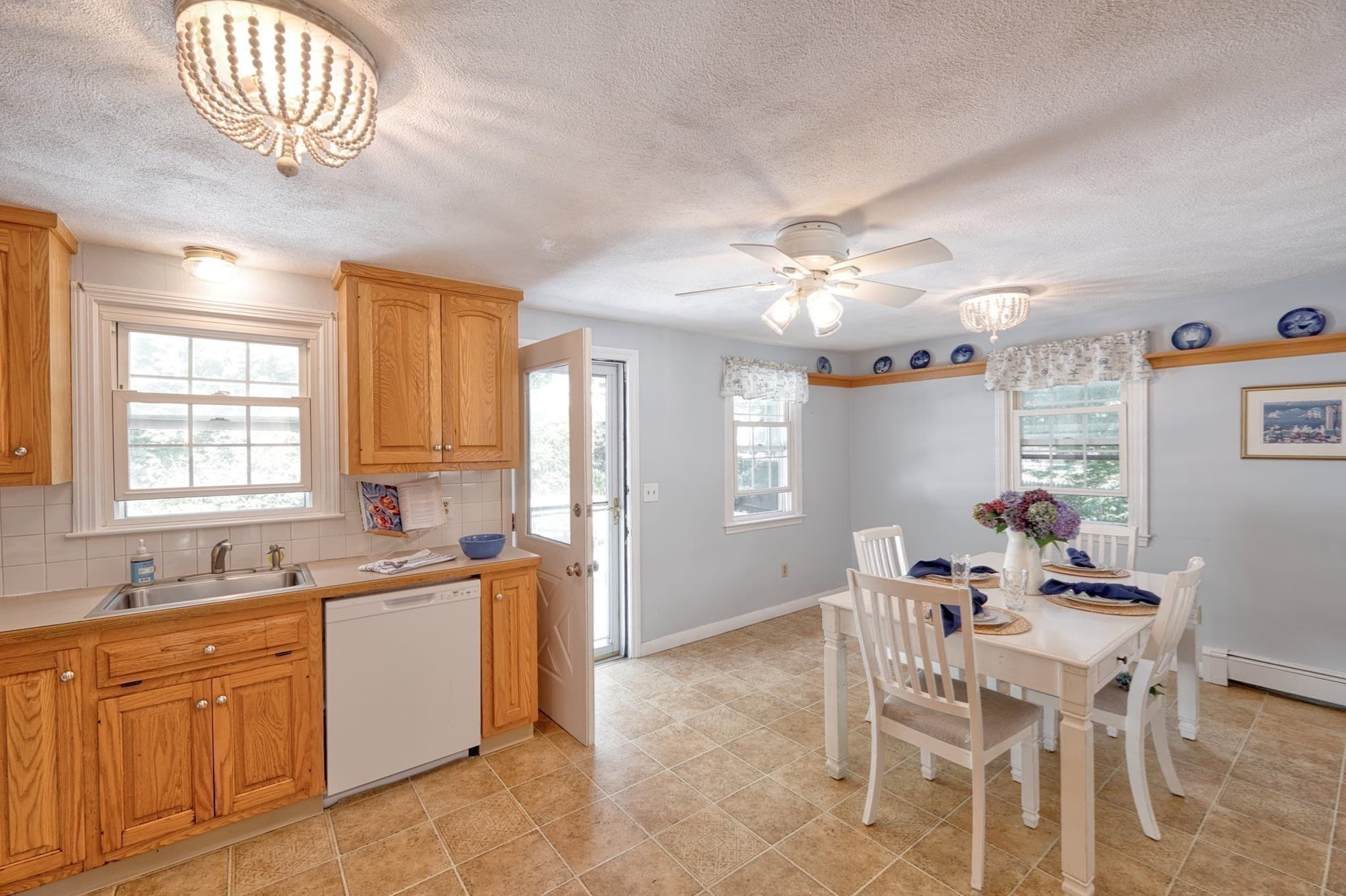 Single Family Residence at 3 Elizabeth Rd, Bourne MA 02559, Bourne, photo 13 of 36