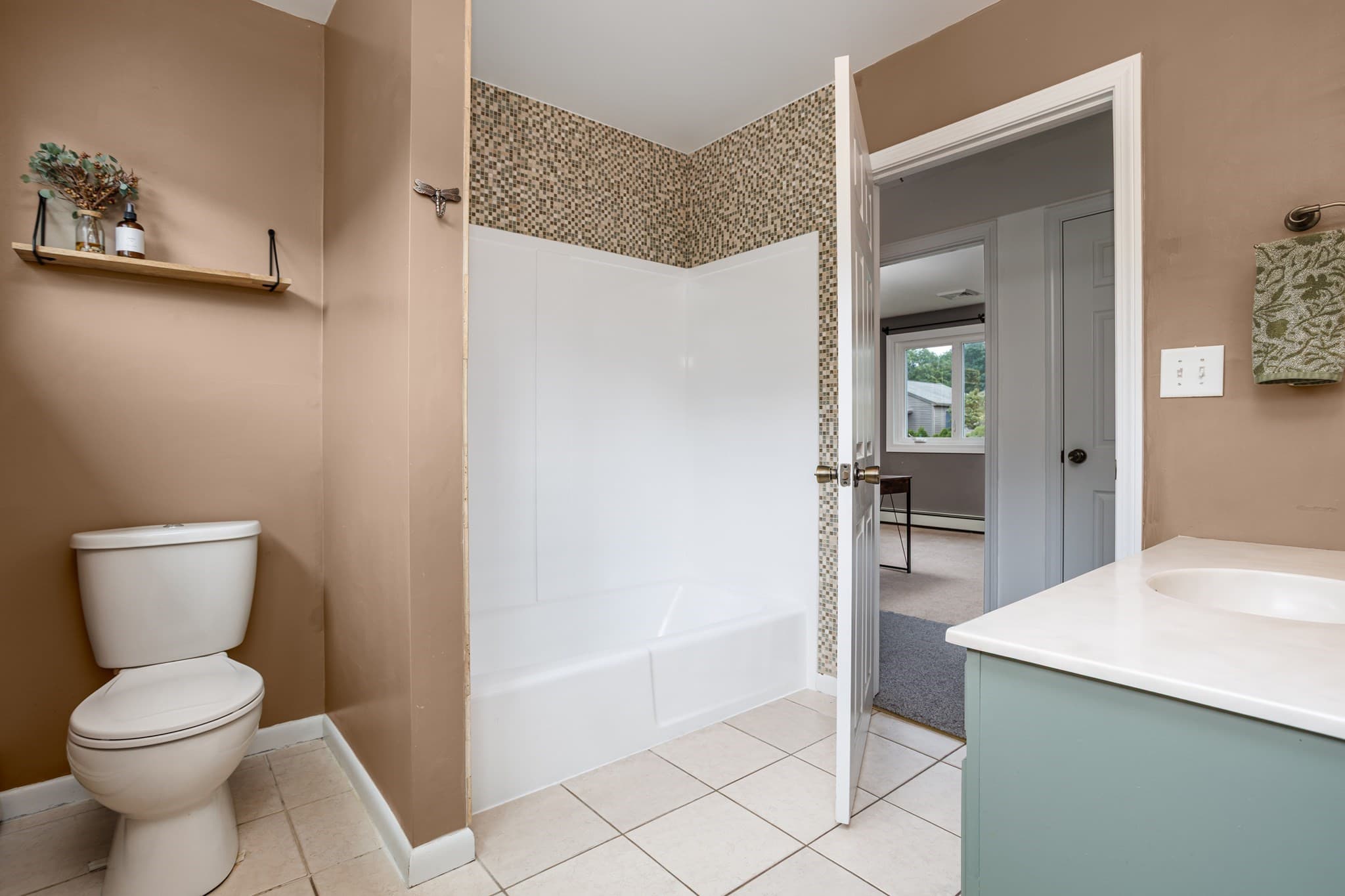 Single Family Residence at 27 Lee St, Lancaster MA 01523, Lancaster, photo 20 of 42