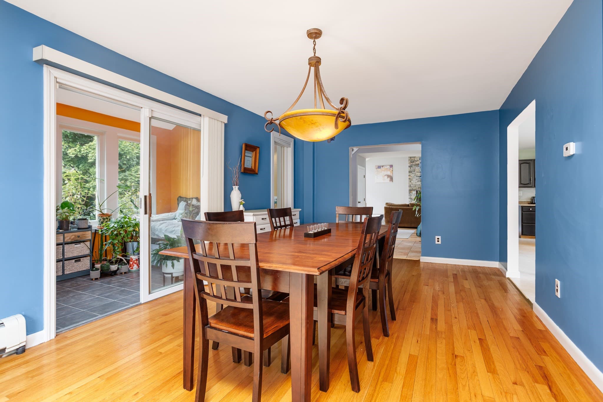 Single Family Residence at 27 Lee St, Lancaster MA 01523, Lancaster, photo 10 of 42