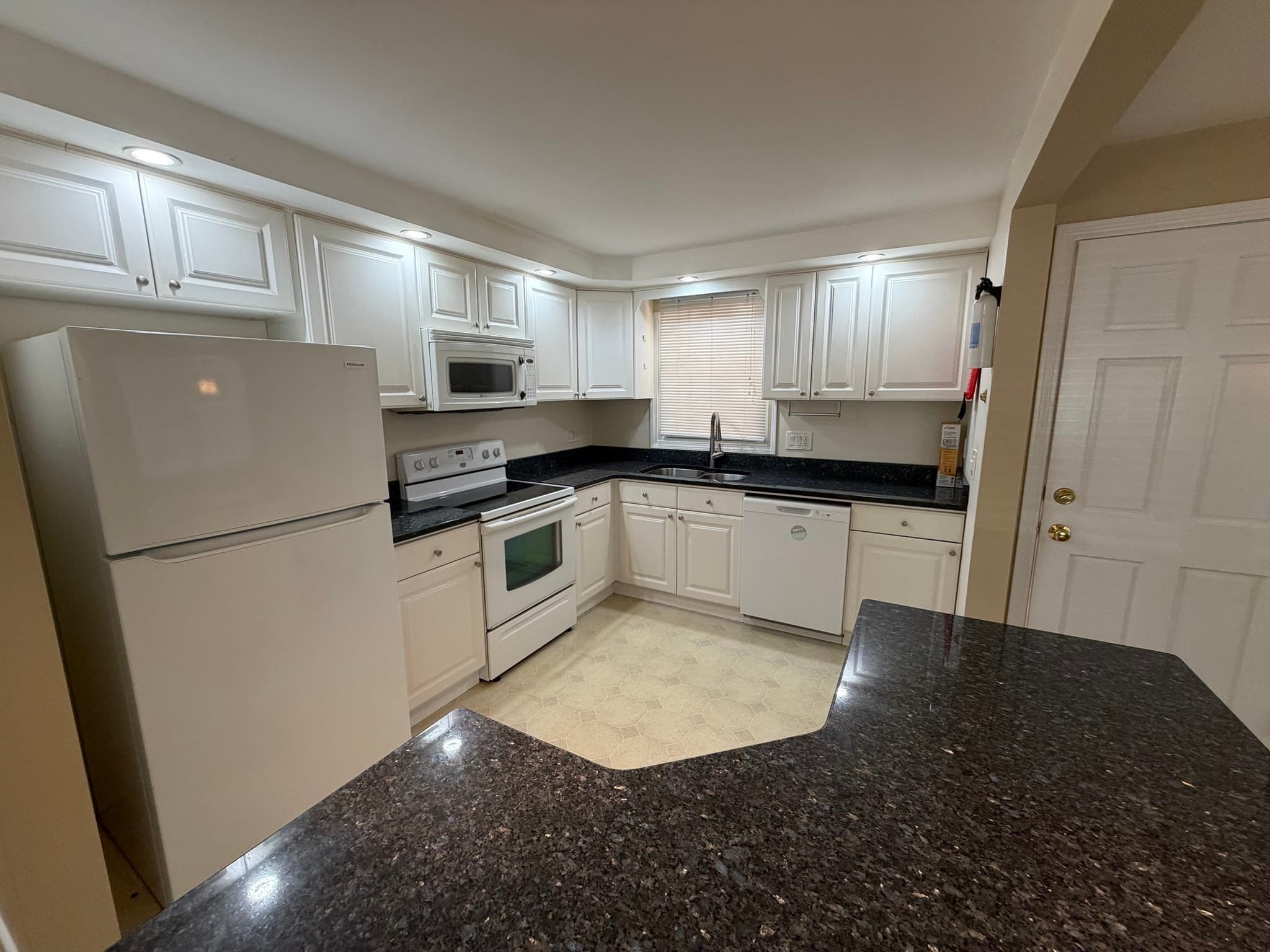 Multi Family at 740-742 Vfw Parkway, Boston MA 02132, Boston, photo 14 of 33