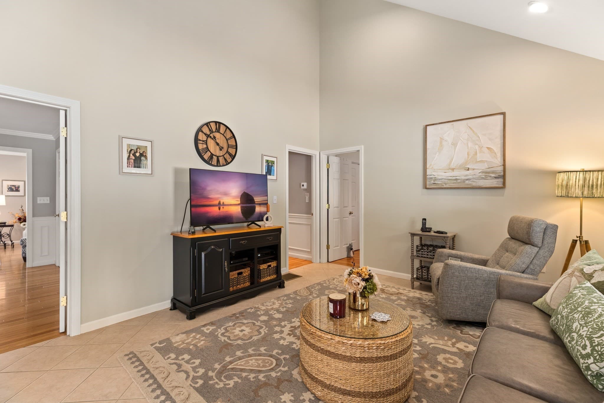 Condominium at 7 Dornoch Cir # 7, Chelmsford MA 01863, Chelmsford, photo 9 of 31