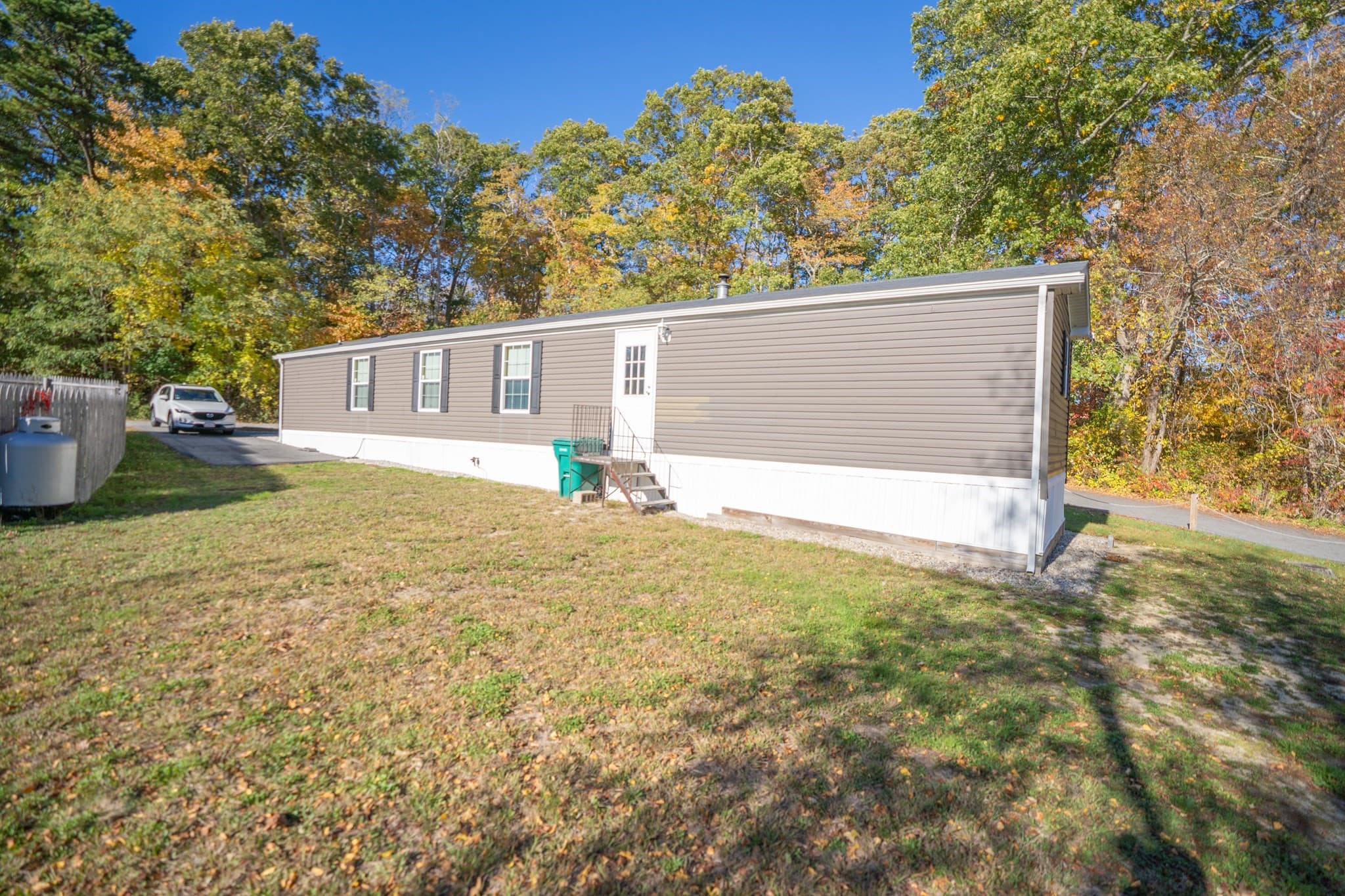 Mobile Home at 12 Patriot Circle, Plymouth MA 02360, Plymouth, photo 3 of 19