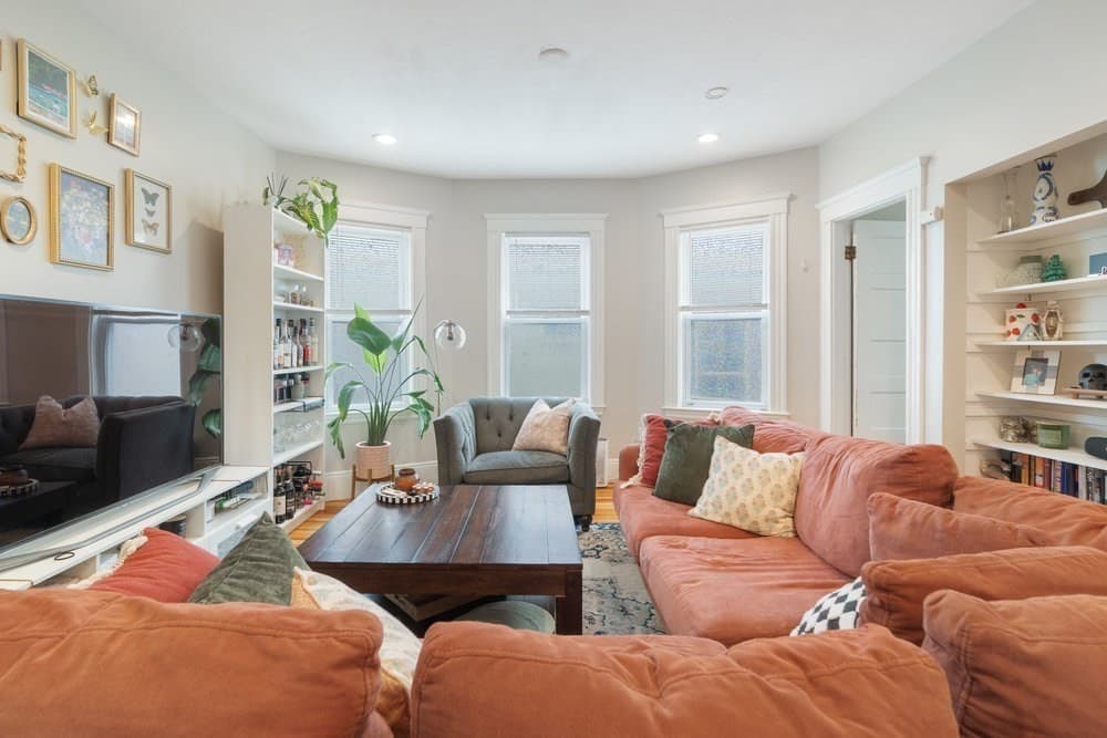 3 Family - 3 Units Up/Down at 24 Buttonwood Street, Boston MA 02125, Boston, photo 6 of 42