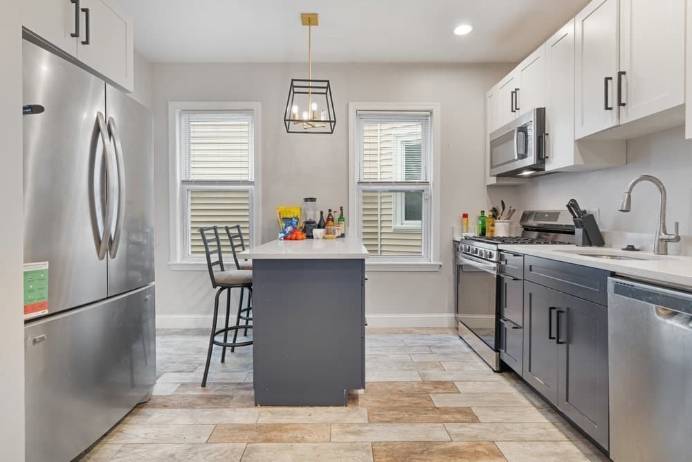 3 Family - 3 Units Up/Down at 24 Buttonwood Street, Boston MA 02125, Boston, photo 32 of 42
