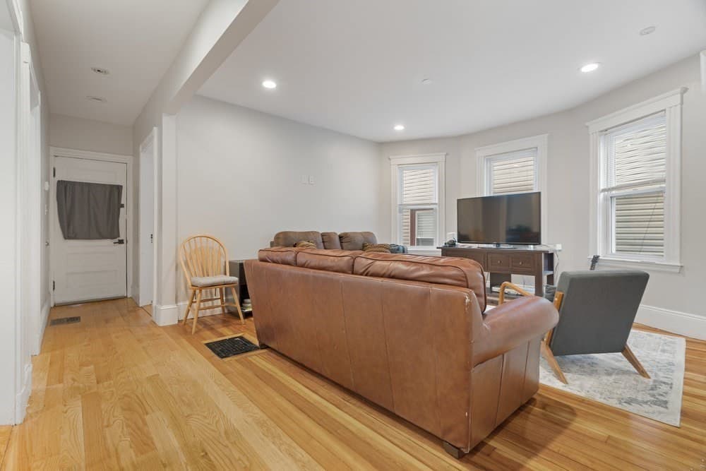 3 Family - 3 Units Up/Down at 24 Buttonwood Street, Boston MA 02125, Boston, photo 30 of 42