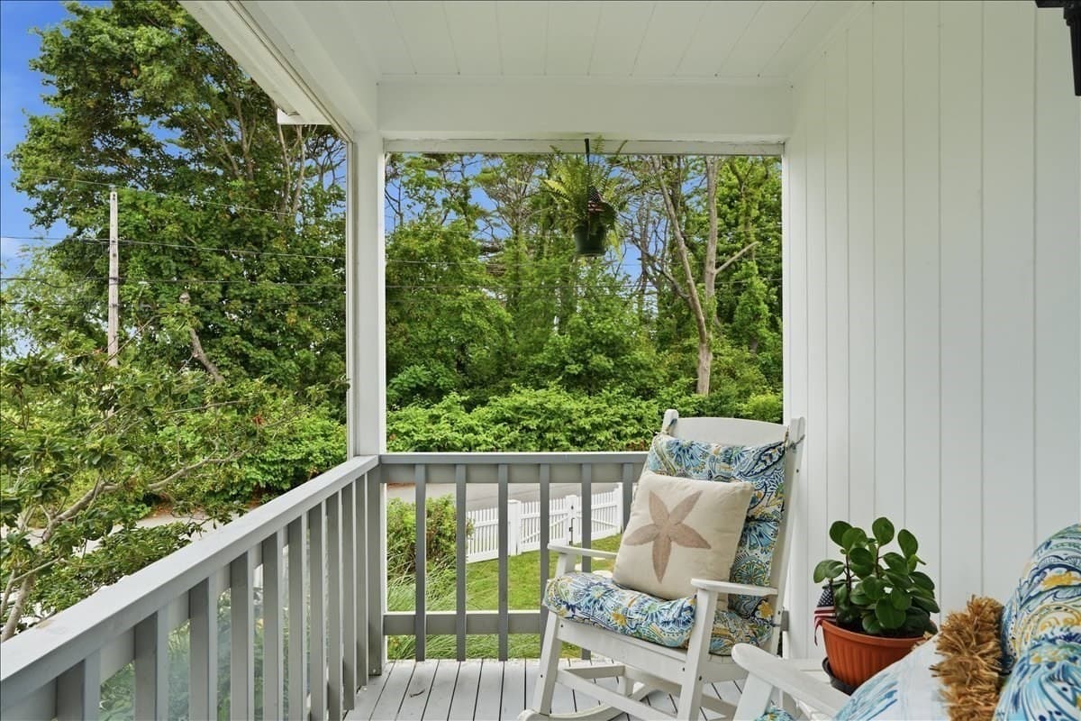 Single Family Residence at 19 Lincoln Ave, Scituate MA 02066, Scituate, photo 16 of 37
