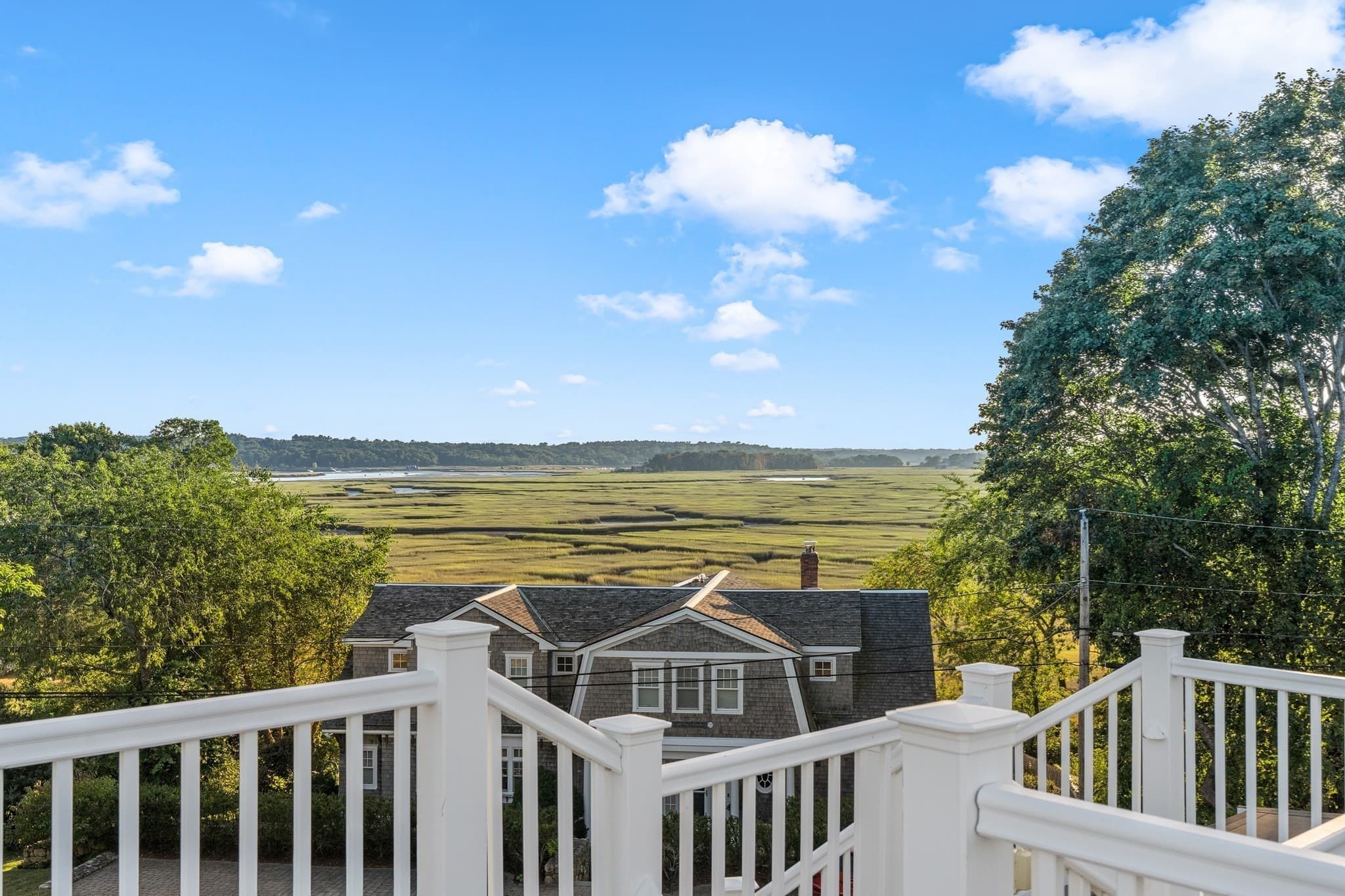 Single Family Residence at 19 Lincoln Ave, Scituate MA 02066, Scituate, photo 3 of 37
