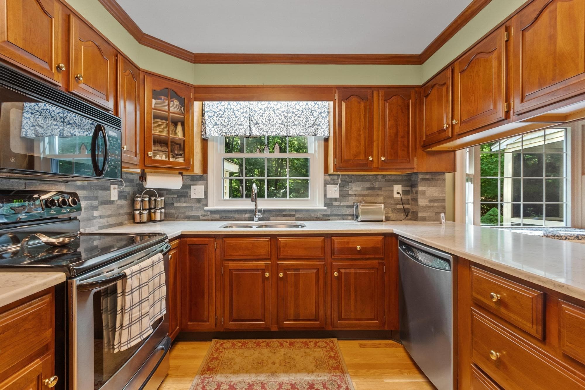 Single Family Residence at 138 Hobbs Rd, Princeton MA 01541, Princeton, photo 12 of 39
