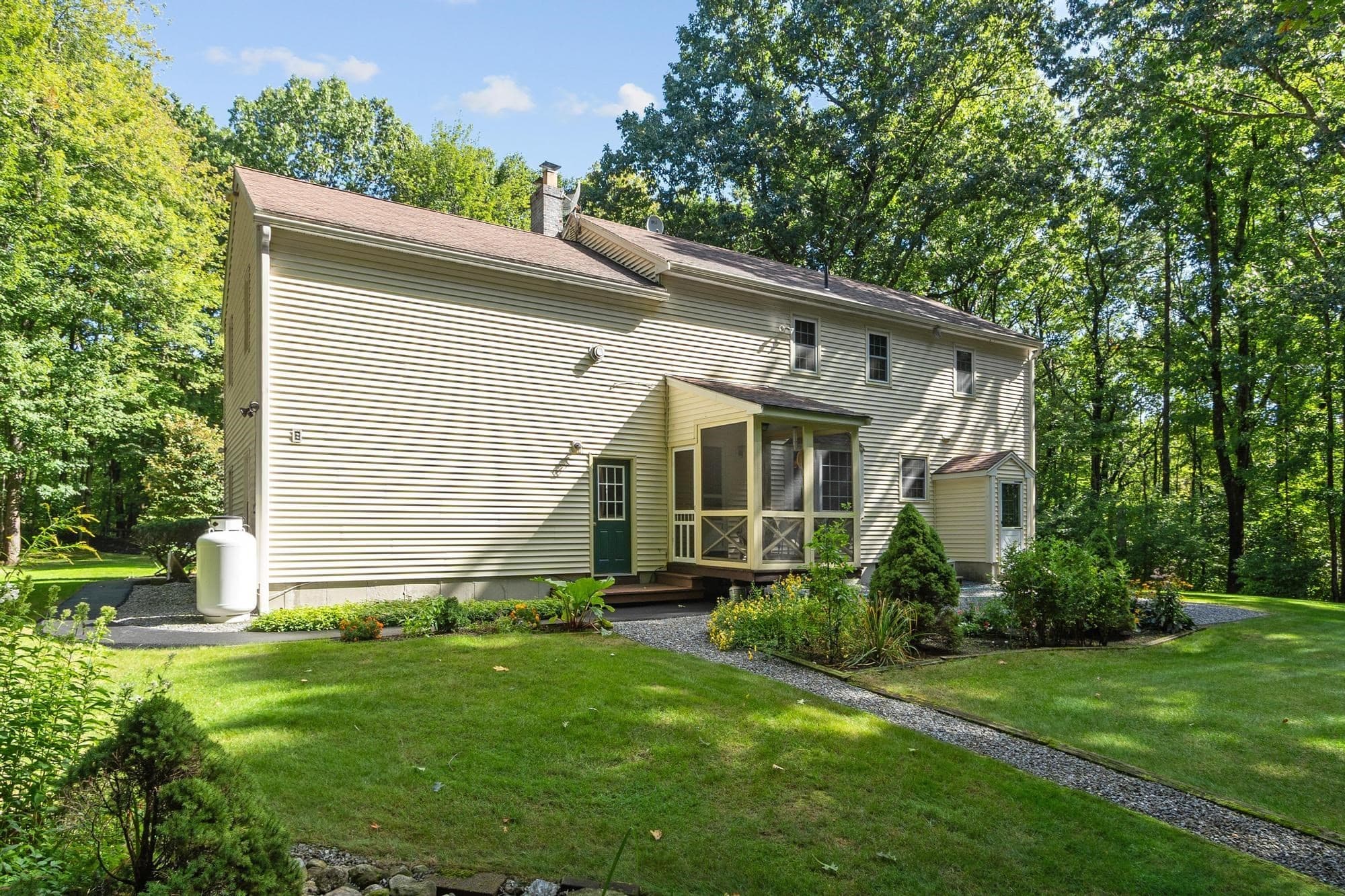 Single Family Residence at 138 Hobbs Rd, Princeton MA 01541, Princeton, photo 33 of 39