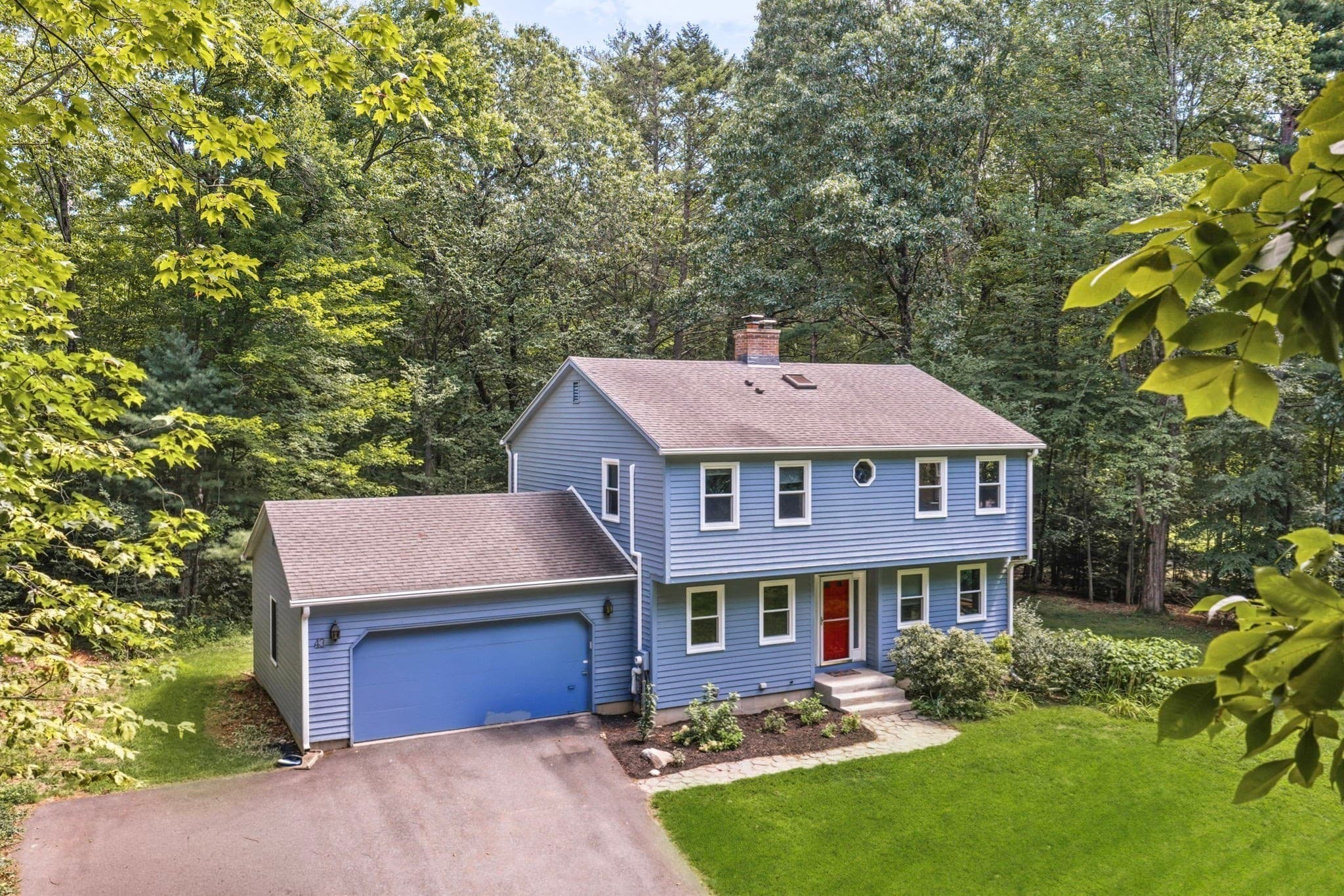 43 Coleman Rd, Southampton MA 01073