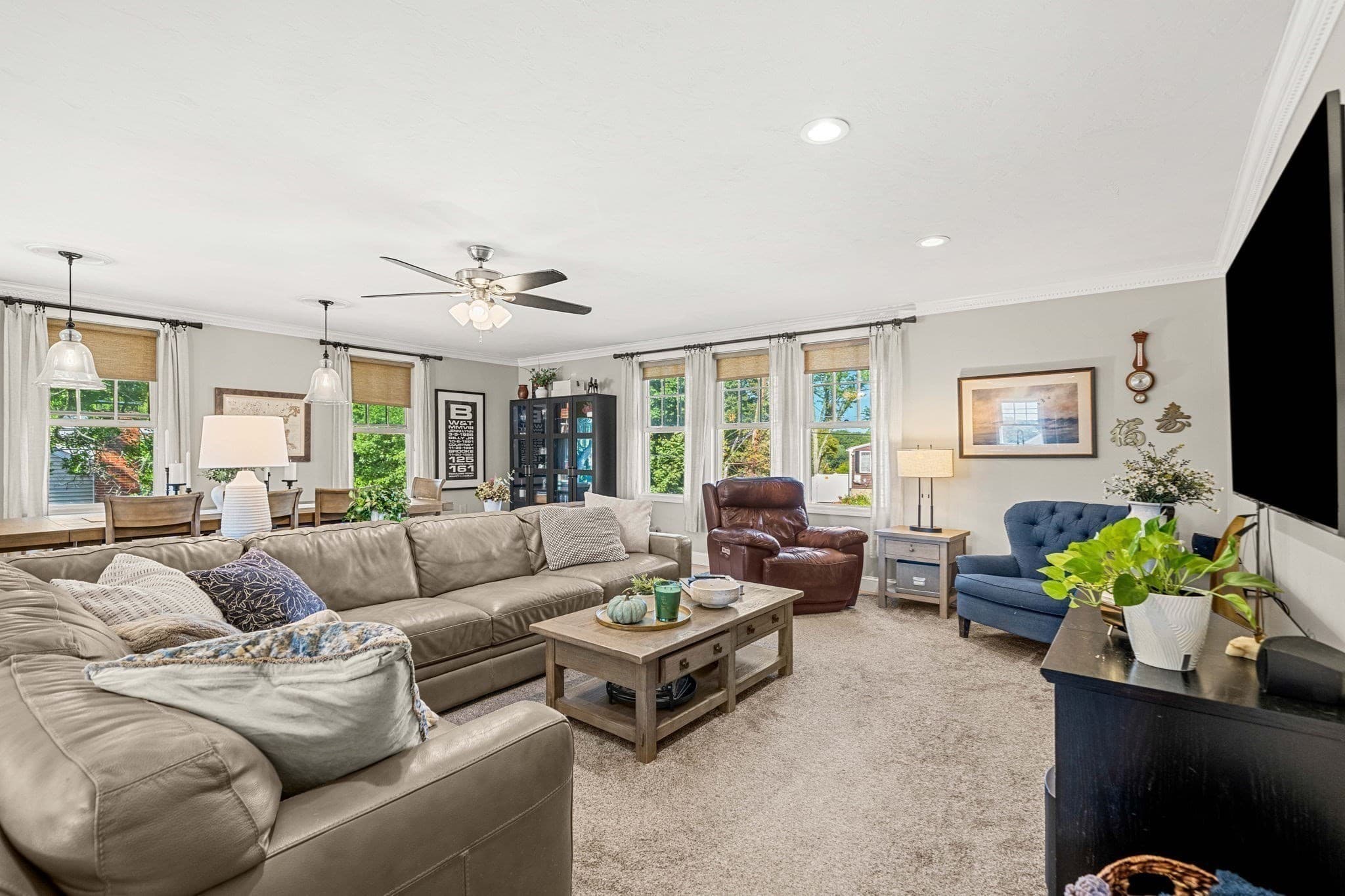 Single Family Residence at 125 Fellsmere Street, Lynn MA 01904, Lynn, photo 8 of 38