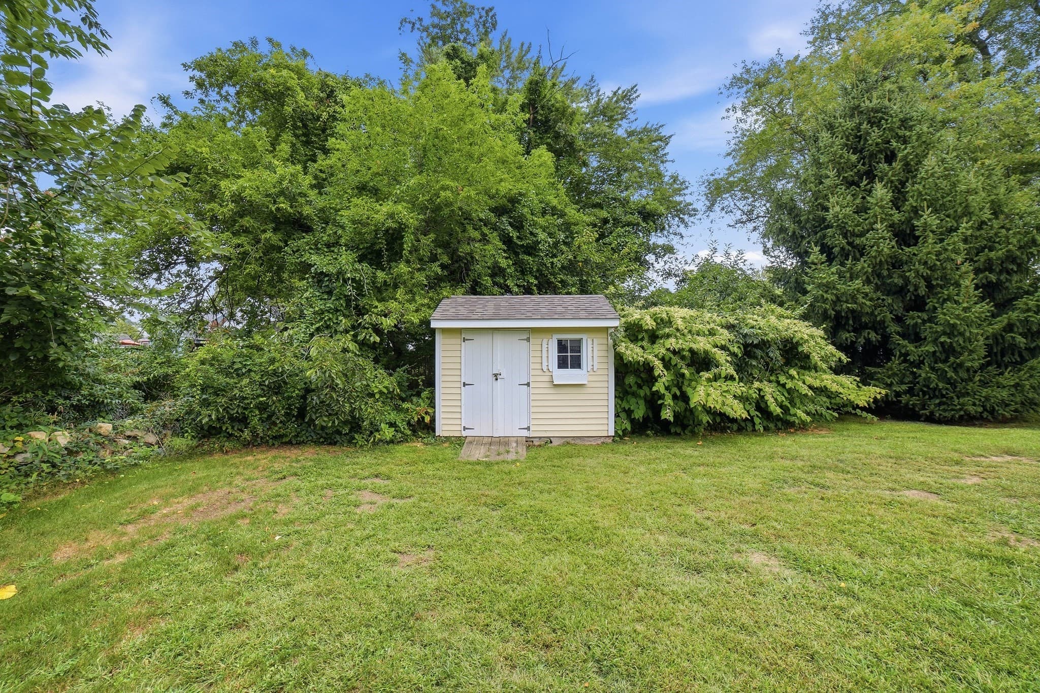 Single Family Residence at 72 Palomino Dr, Franklin MA 02038, Franklin, photo 28 of 35
