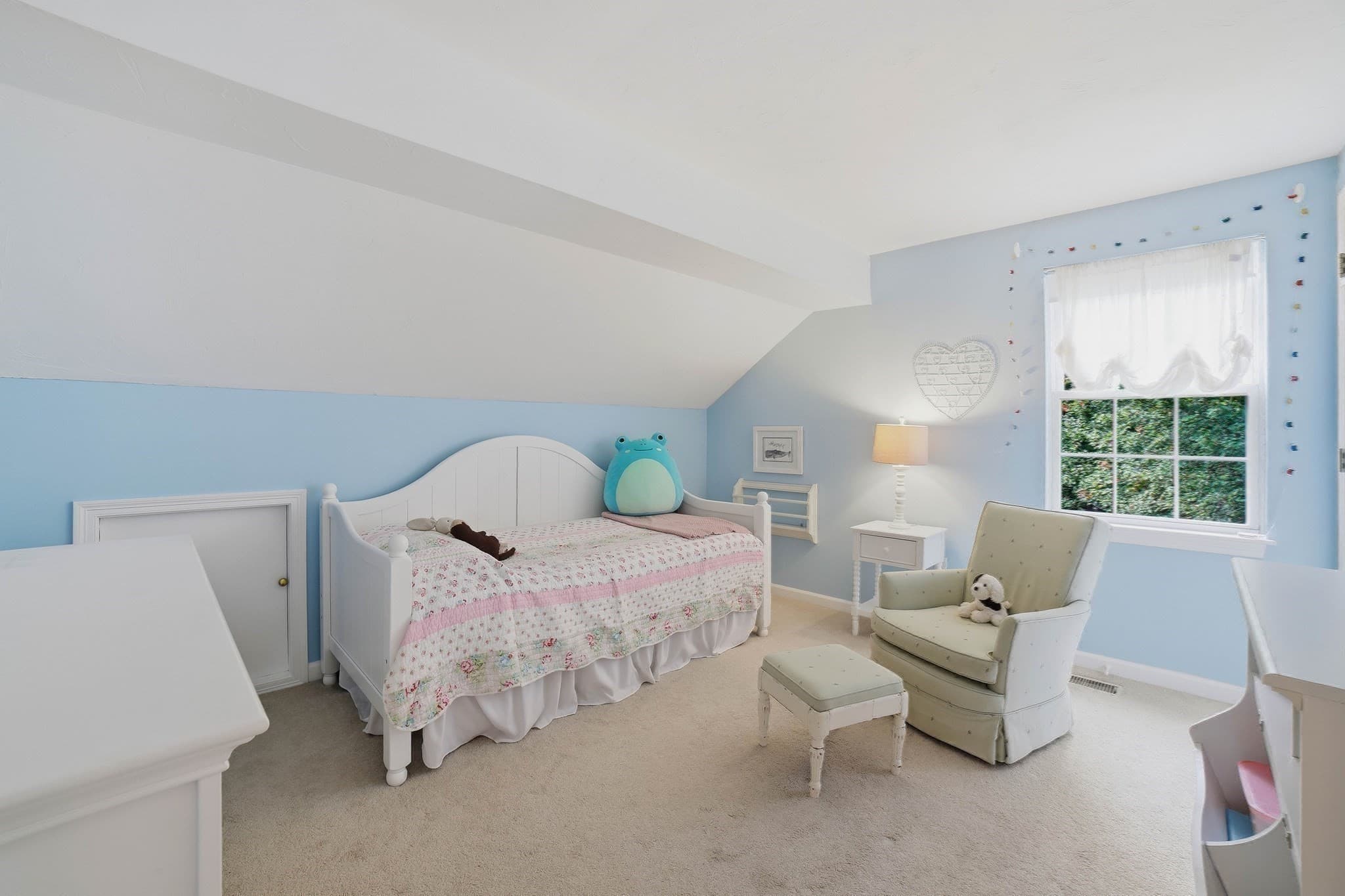 Single Family Residence at 72 Palomino Dr, Franklin MA 02038, Franklin, photo 20 of 35