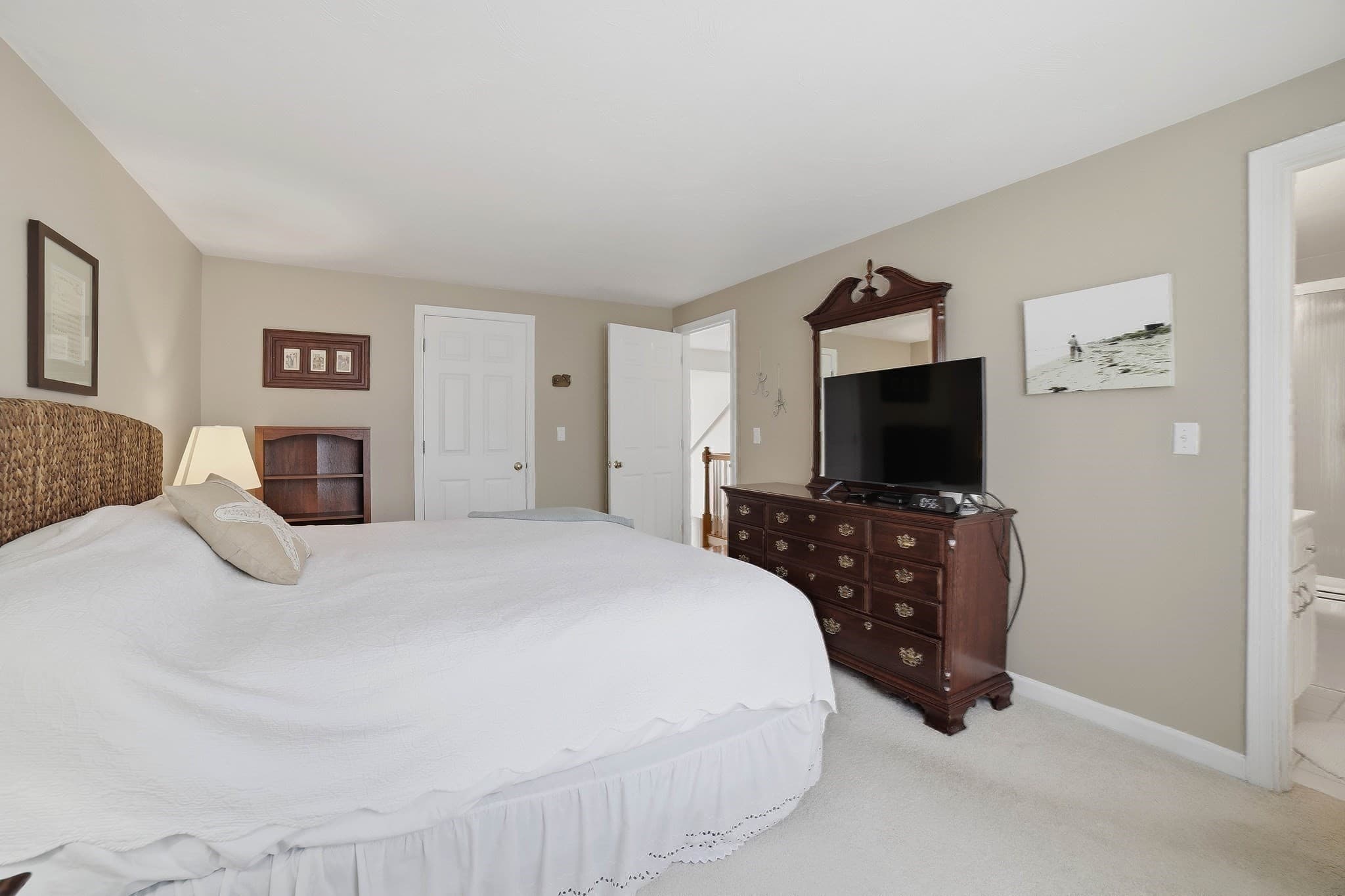 Single Family Residence at 72 Palomino Dr, Franklin MA 02038, Franklin, photo 14 of 35