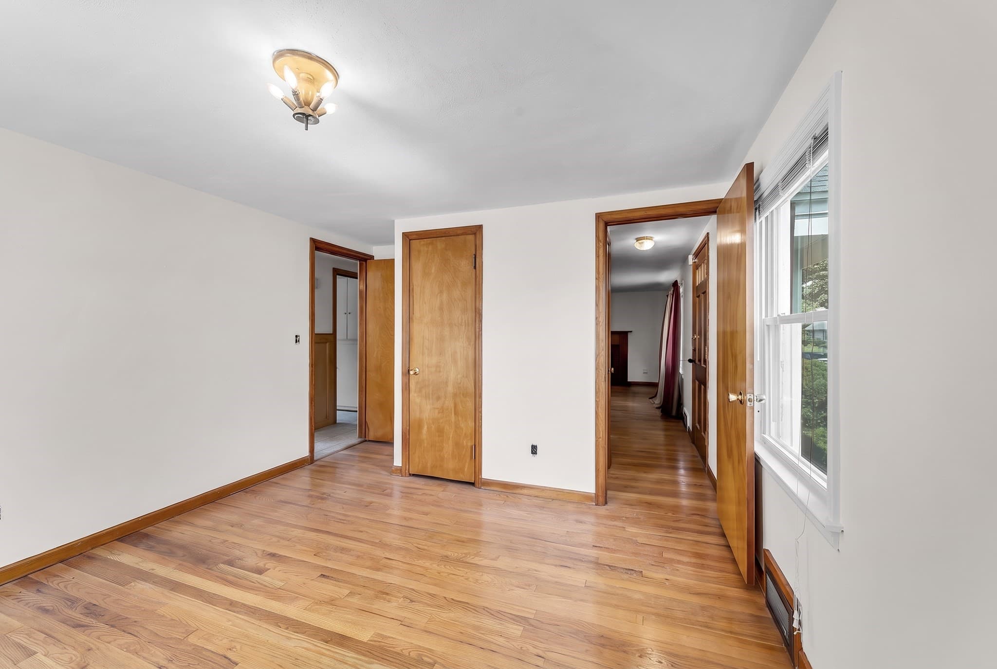 Single Family Residence at 44 Arthur St, Springfield MA 01104, Springfield, photo 16 of 28