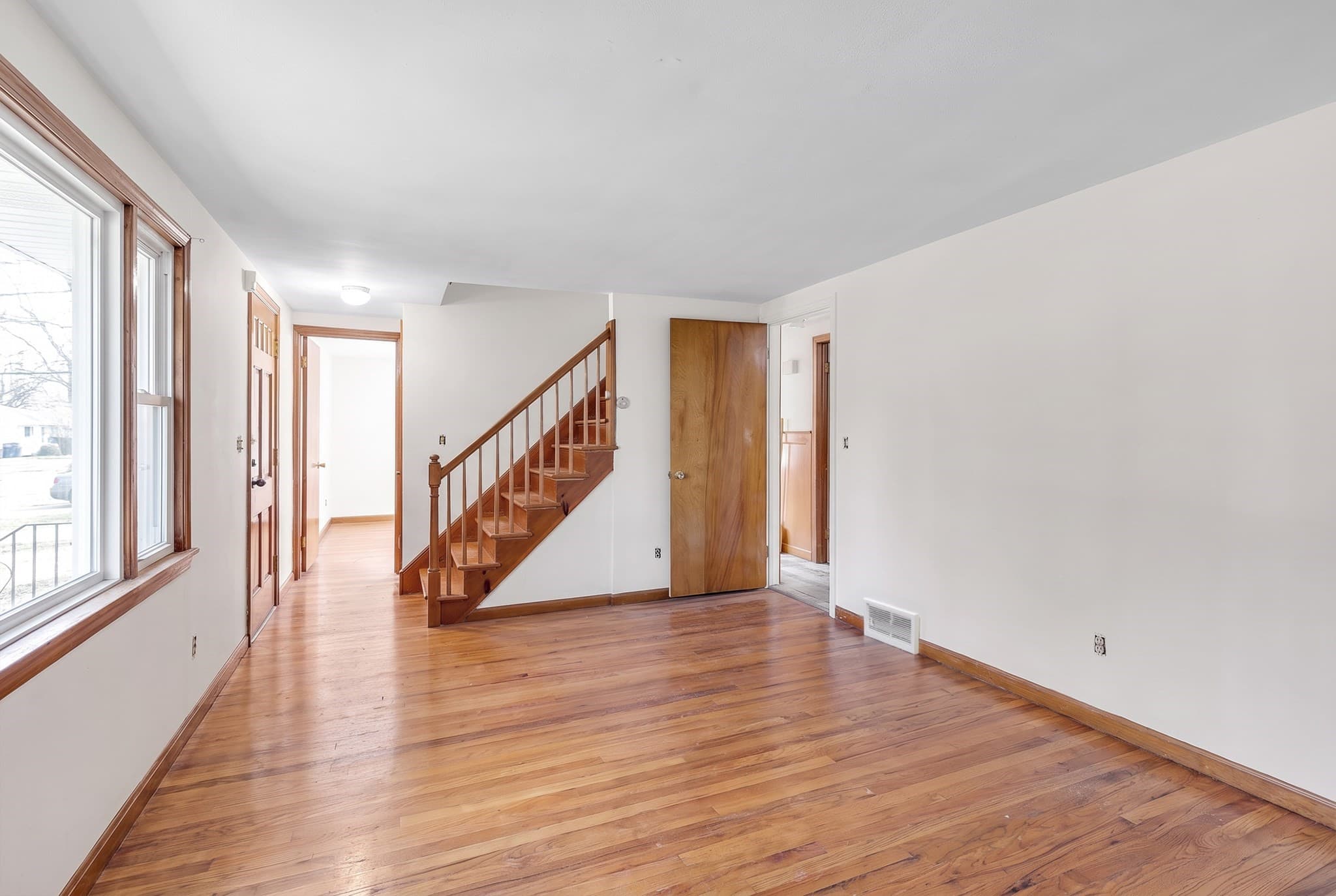 Single Family Residence at 44 Arthur St, Springfield MA 01104, Springfield, photo 26 of 28